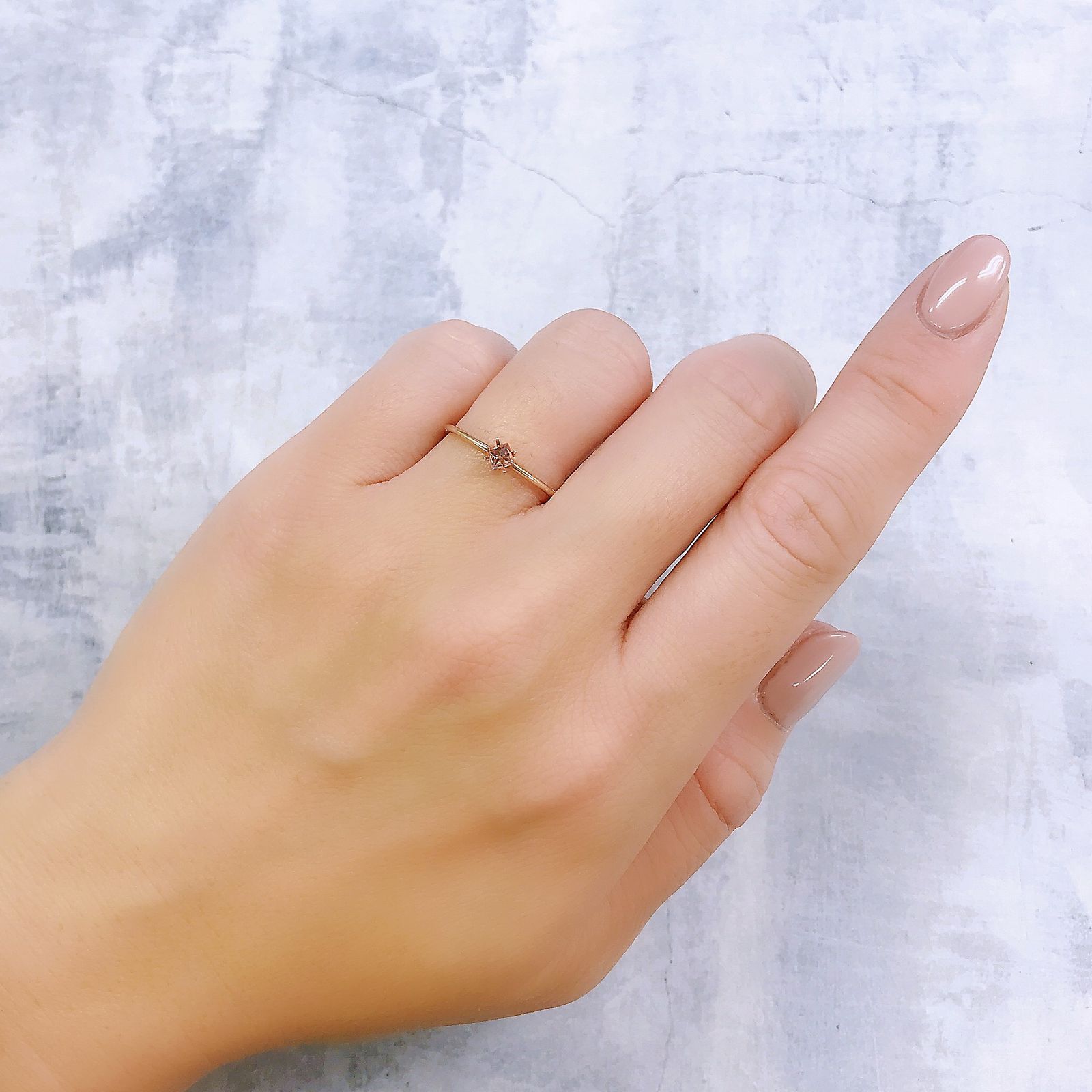 ◇プリンセスカット◇パパラチャサファイア(宝石名サファイア/別名パパラチャ・サファイア)スリランカ産 0.150ct ソ付(DGL)[221219214]2.95x2.93mm前後