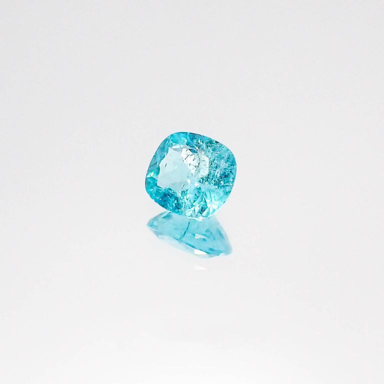 パライバトルマリン(宝石名トルマリン/別名パライバ・トルマリン)ブラジル・キントス鉱山産 0.361ct ソ付(宝貴協)[220817268]4.74x4.3mm前後