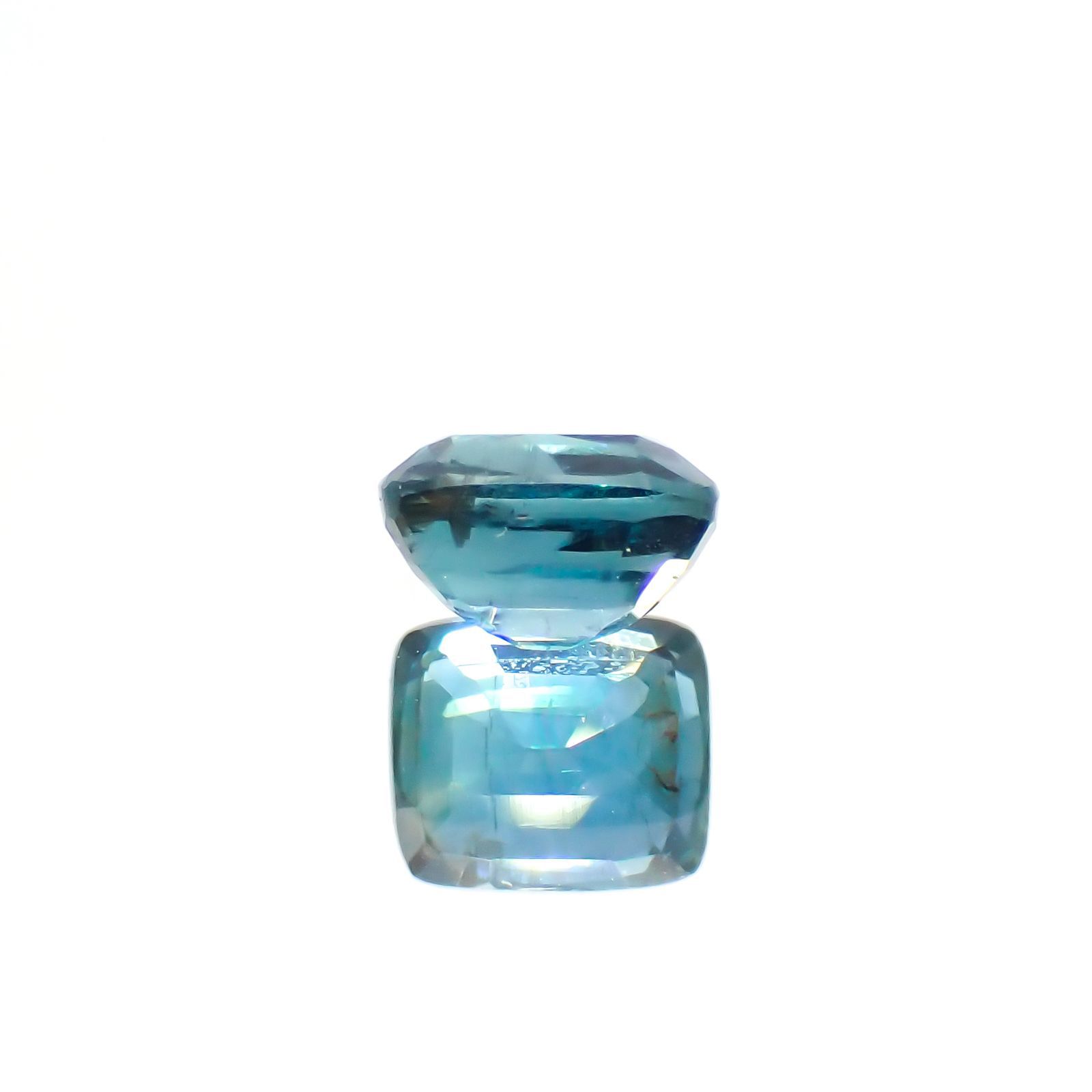 オーシャンブルーカイヤナイト(宝石名カイヤナイト)ネパール産 1.64ct 識別済[220115384]6.5x5.7mm前後