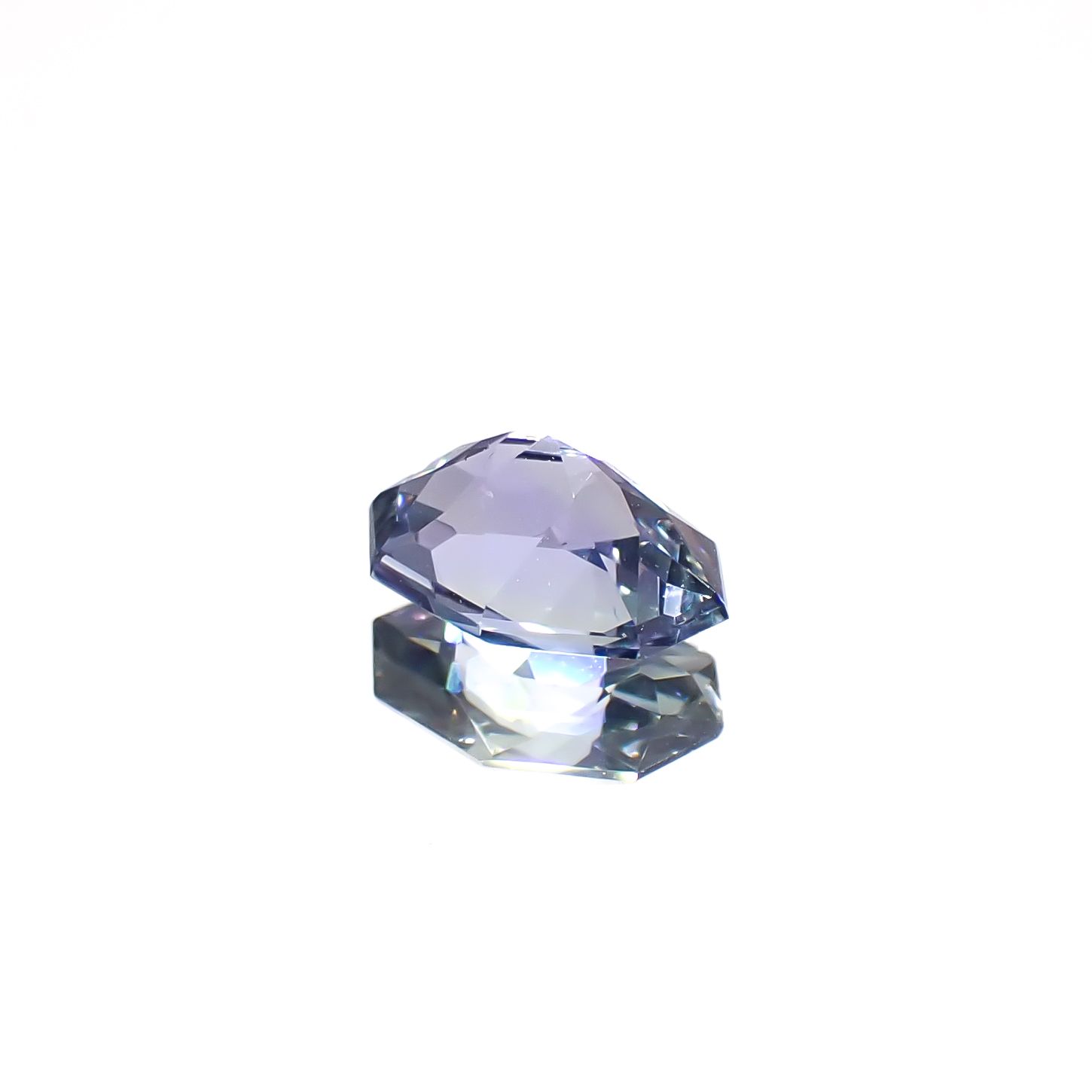 ◇カスタムカット◇バイカラータンザナイト 非加熱 タンザニア産 0.52ct [241029376]6.5x4.6mm前後