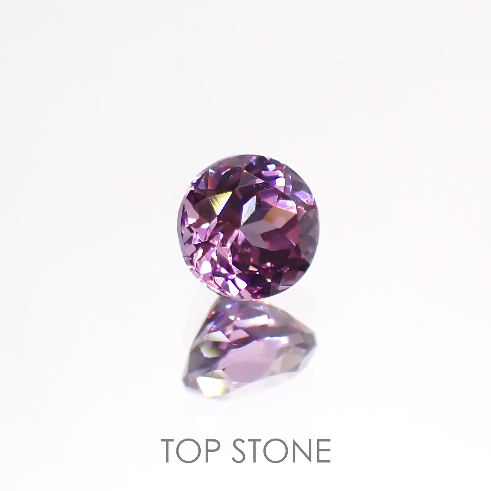 ウンバライトガーネット(宝石名ガーネット) タンザニア産 0.71ct 識別済[20128576]5×5mm前後