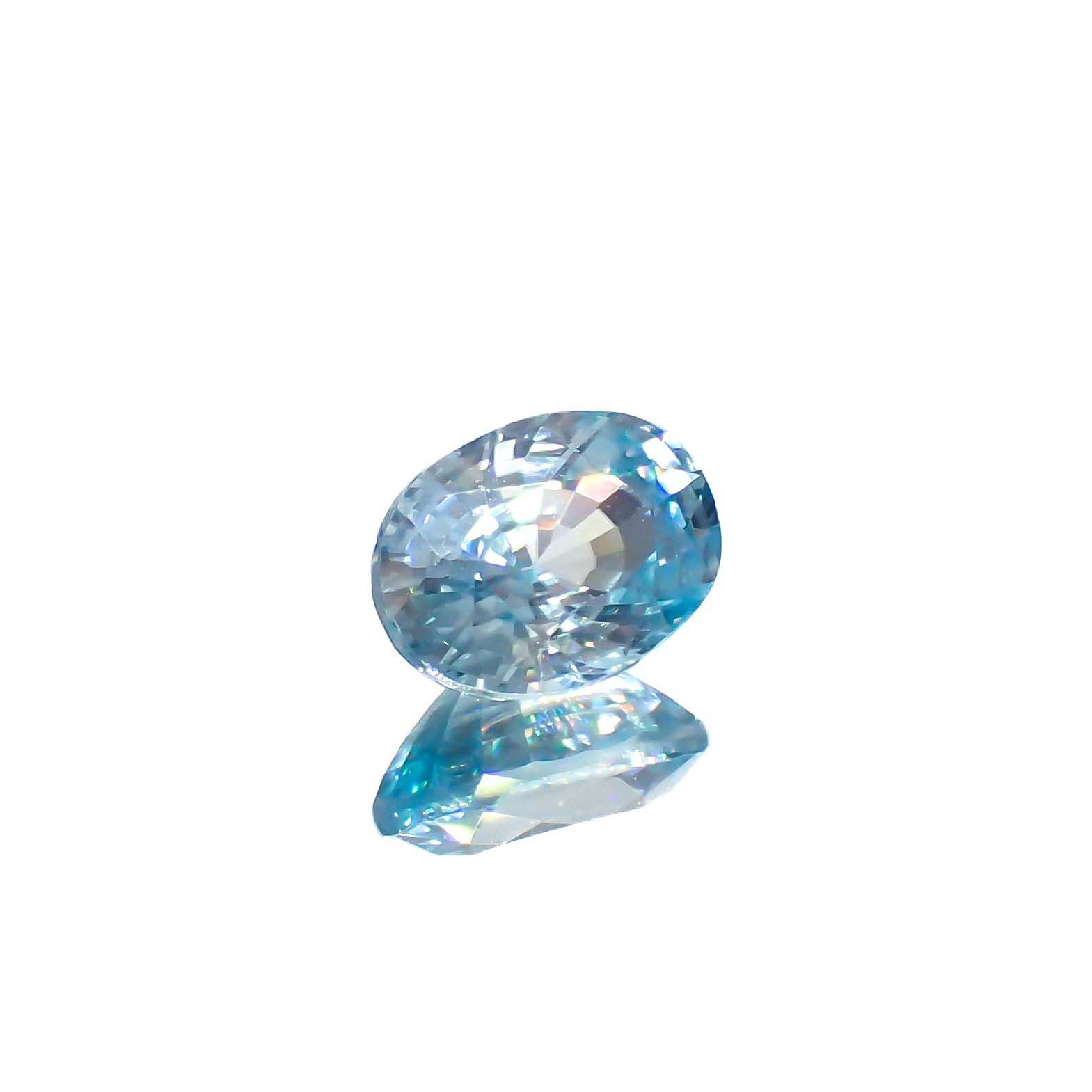アイスブルージルコン カンボジア産 2.19ct[221018657]8x6mm前後