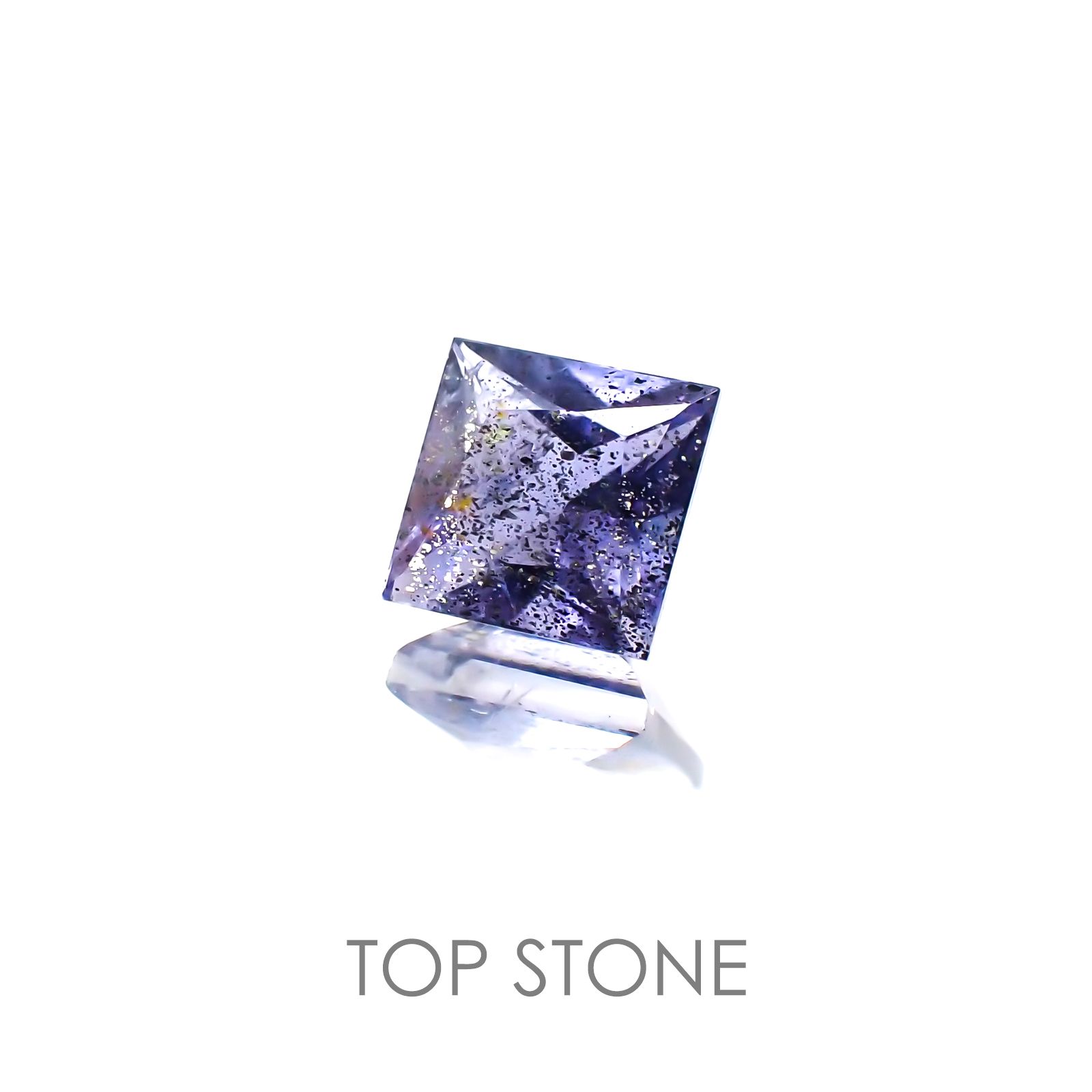 ◇プリンセスカット◇アイオライトサンストーン(宝石名アベンチュリン・アイオライト) インド/ブラジル産 1.07ct 識別済[20128413]6.2×6.2mm前後