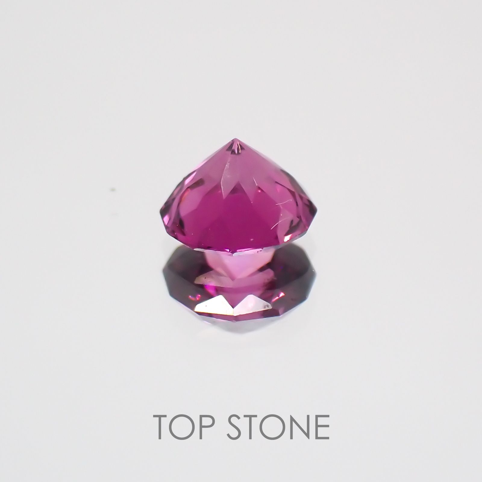 グレープガーネット ブラジル産 ルース 0.46ct[21069696]4.6×4.6mm前後