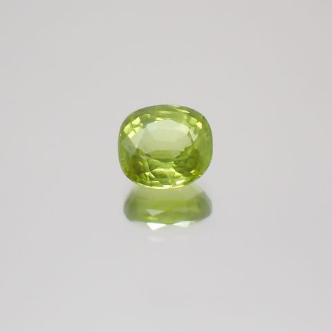 グリーンエンスタタイト(宝石名グリーン・エンスタタイト)カメルーン産 0.75ct 識別済[231224387]5.4x5mm前後