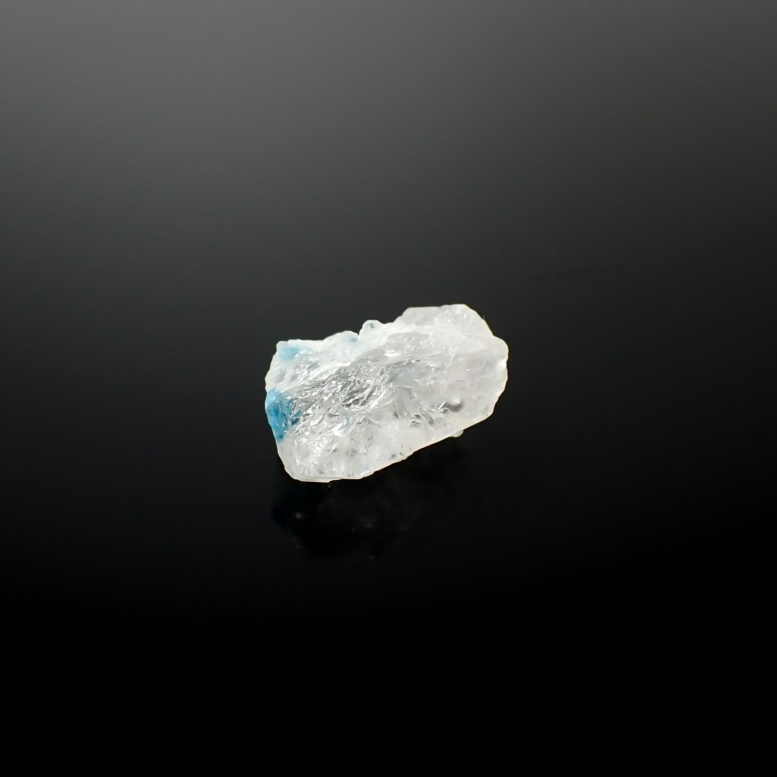 ユークレース 原石 ブラジル産 3.55ct[240326396]11.7x8.8mm前後