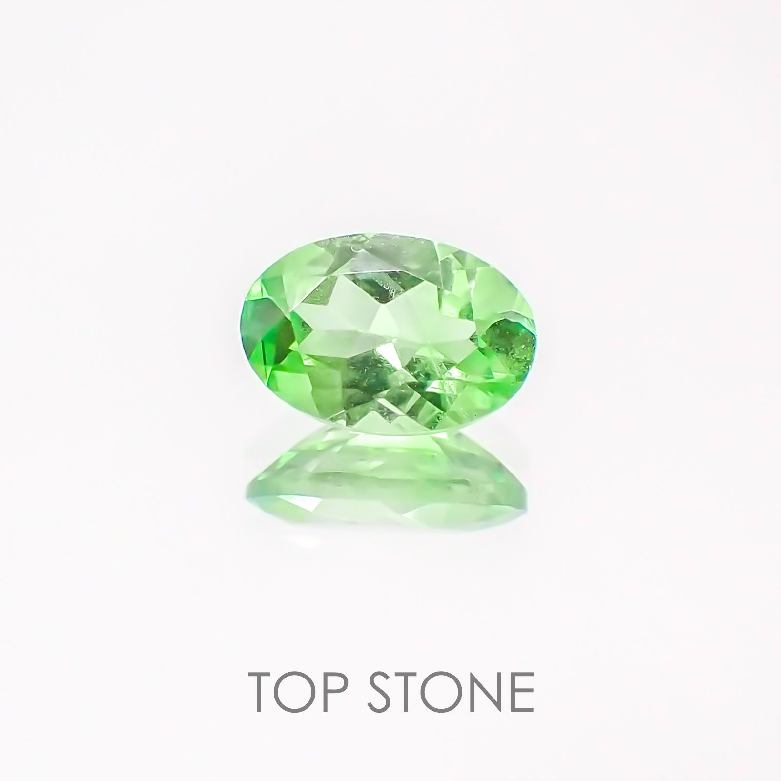 ミントガーネット タンザニア産 ルース 0.54ct[20127916]6.2×4.1mm前後