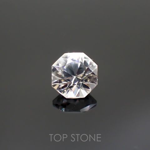 ◇オクタゴンカット◇カラーレスジルコン(宝石名ホワイト・ジルコン)スリランカ/カンボジア産 0.84ct 識別済[220114285]5x4.9mm前後