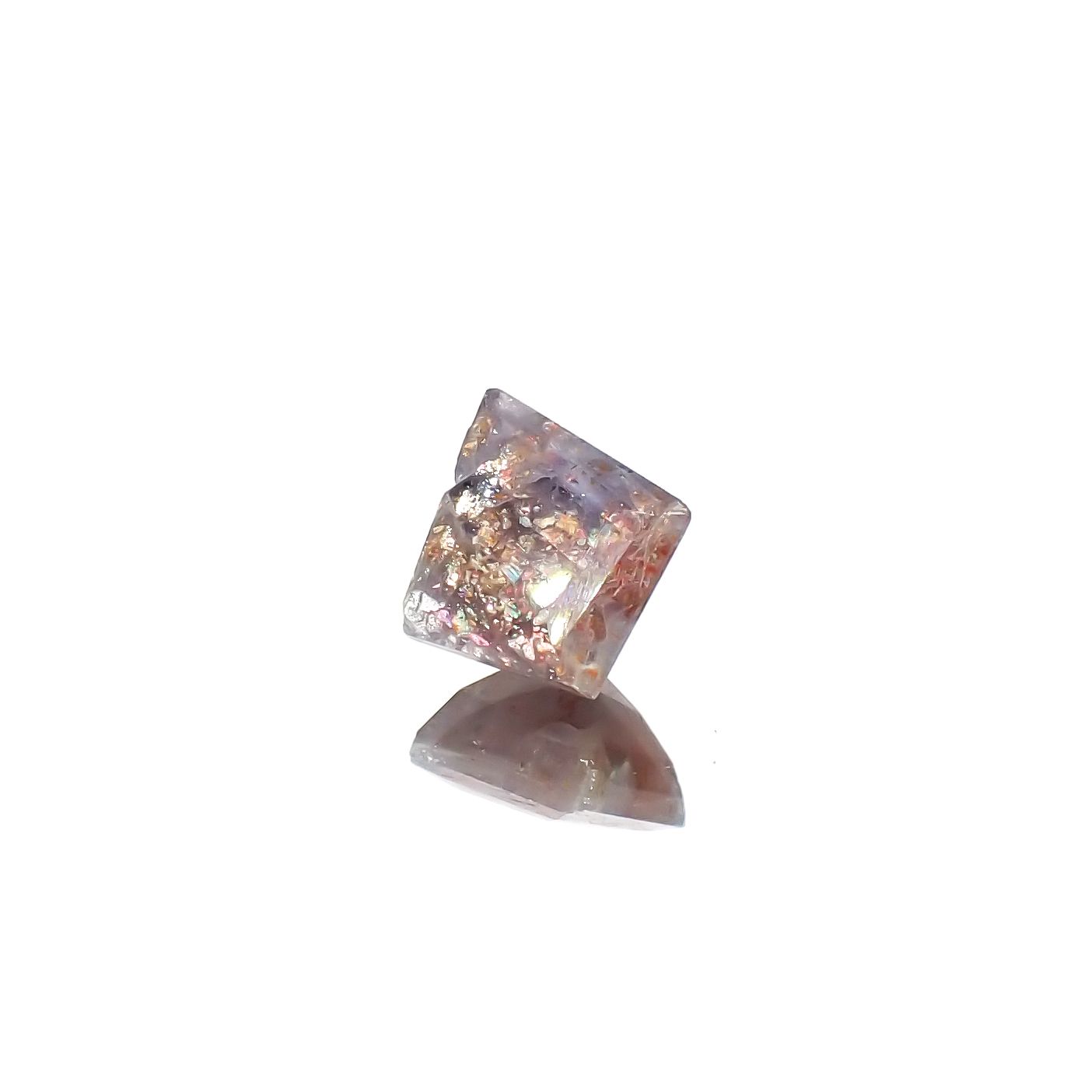 ◇カスタムカット◇ブラッドショットアイオライト インド産 1.35ct[240125389]9.5x7.7mm前後