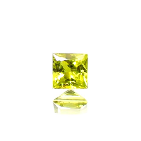 ◇プリンセスカット◇クリソベリル スリランカ/マダガスカル産 0.45ct [250330005]4x4mm前後