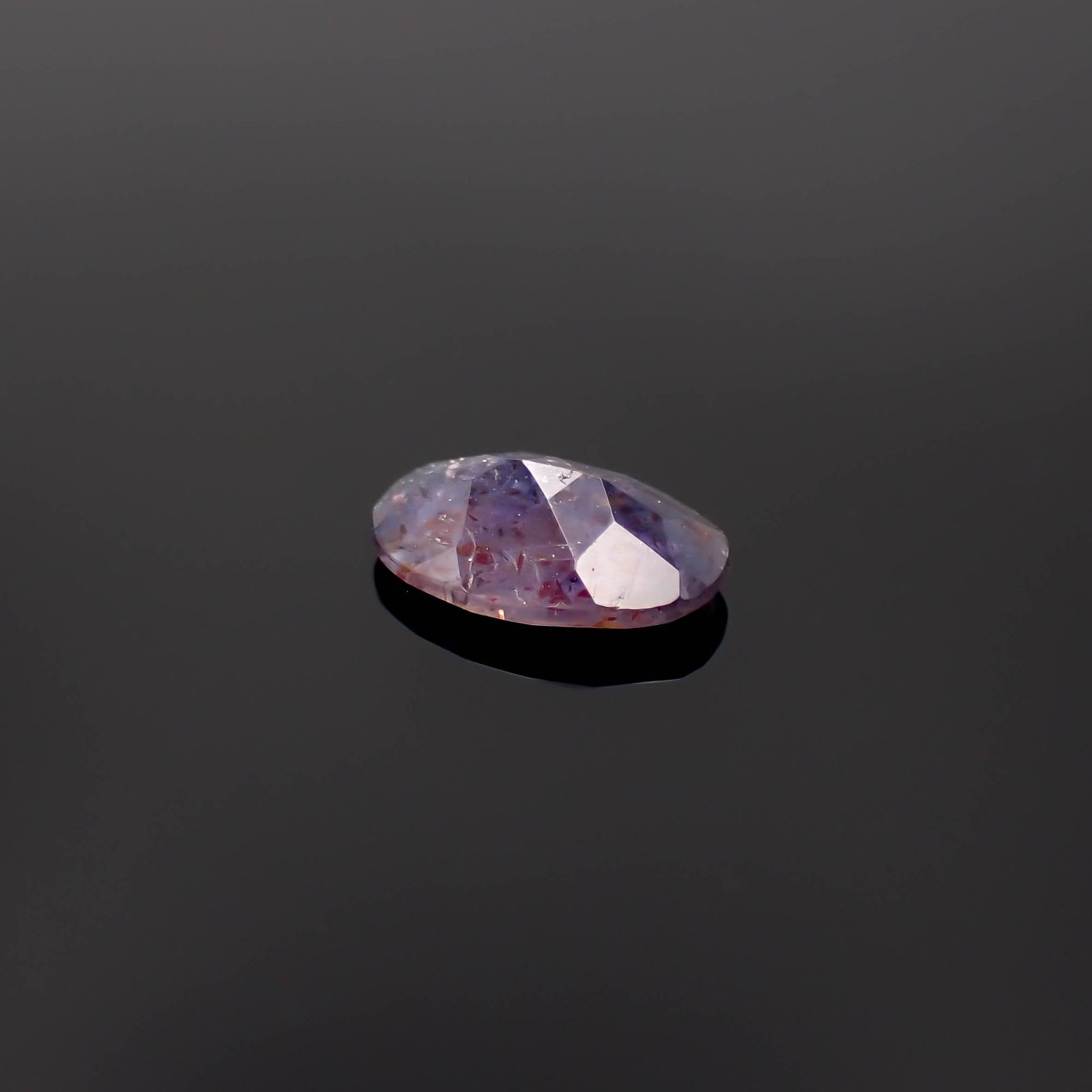 ブラッドショットアイオライト インド産 1.19ct[230622532]9.8x6.6mm前後