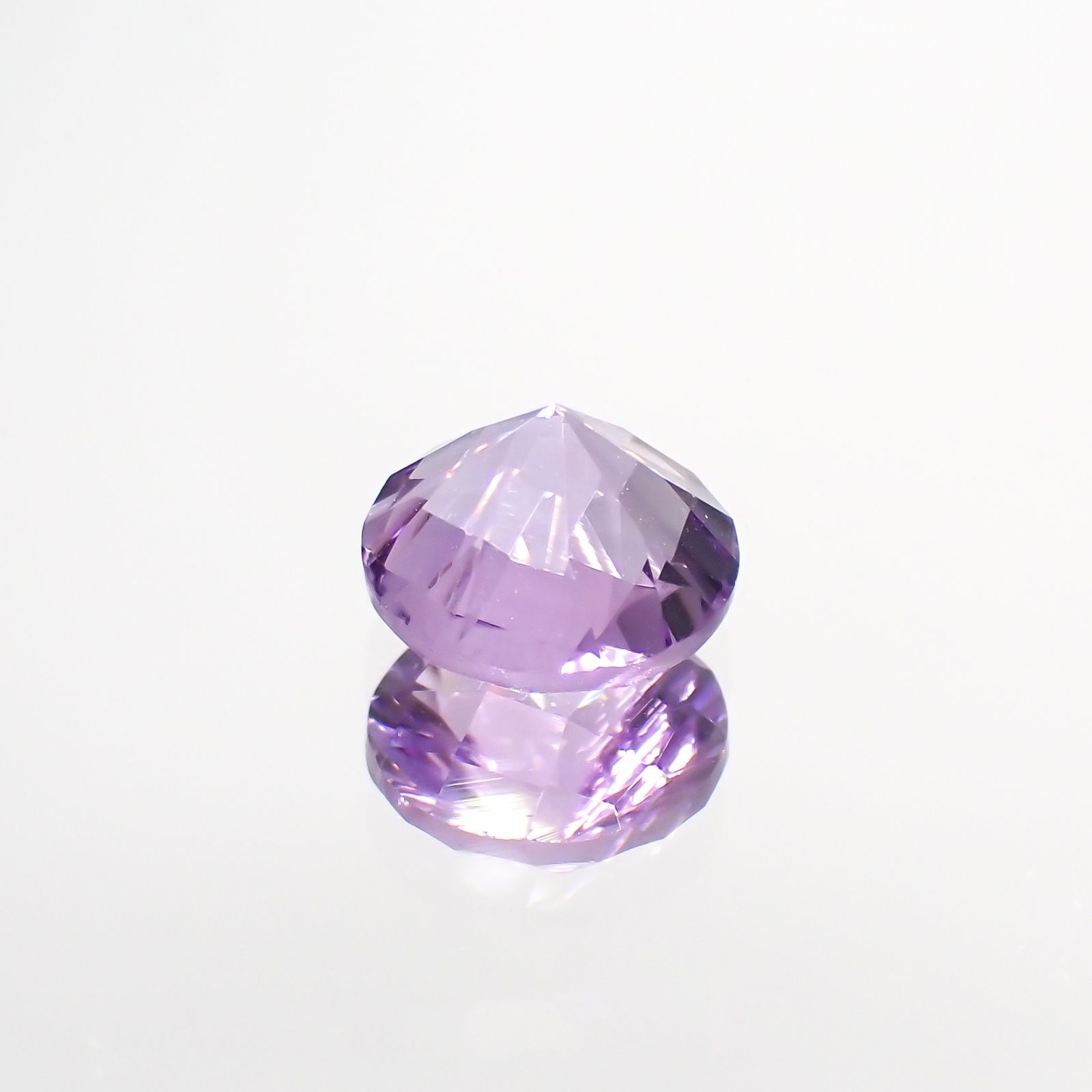 ◇チェッカーコンケーブカット◇アメジスト(宝石名アメシスト) ブラジル産 1.22ct 識別済[210913033]7.1×7.1mm前後