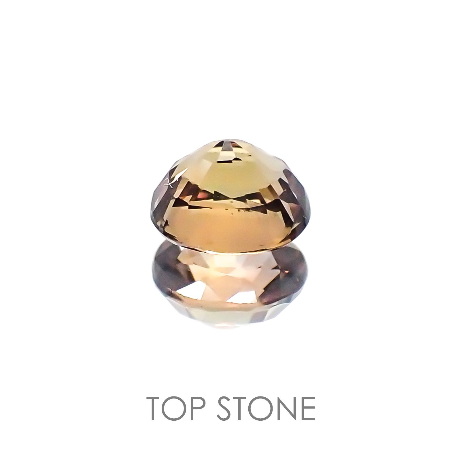 カラーチェンジサファイア非加熱(宝石名サファイア) タンザニア産 0.60ct 識別済[21028322]5.1×4.3mm前後