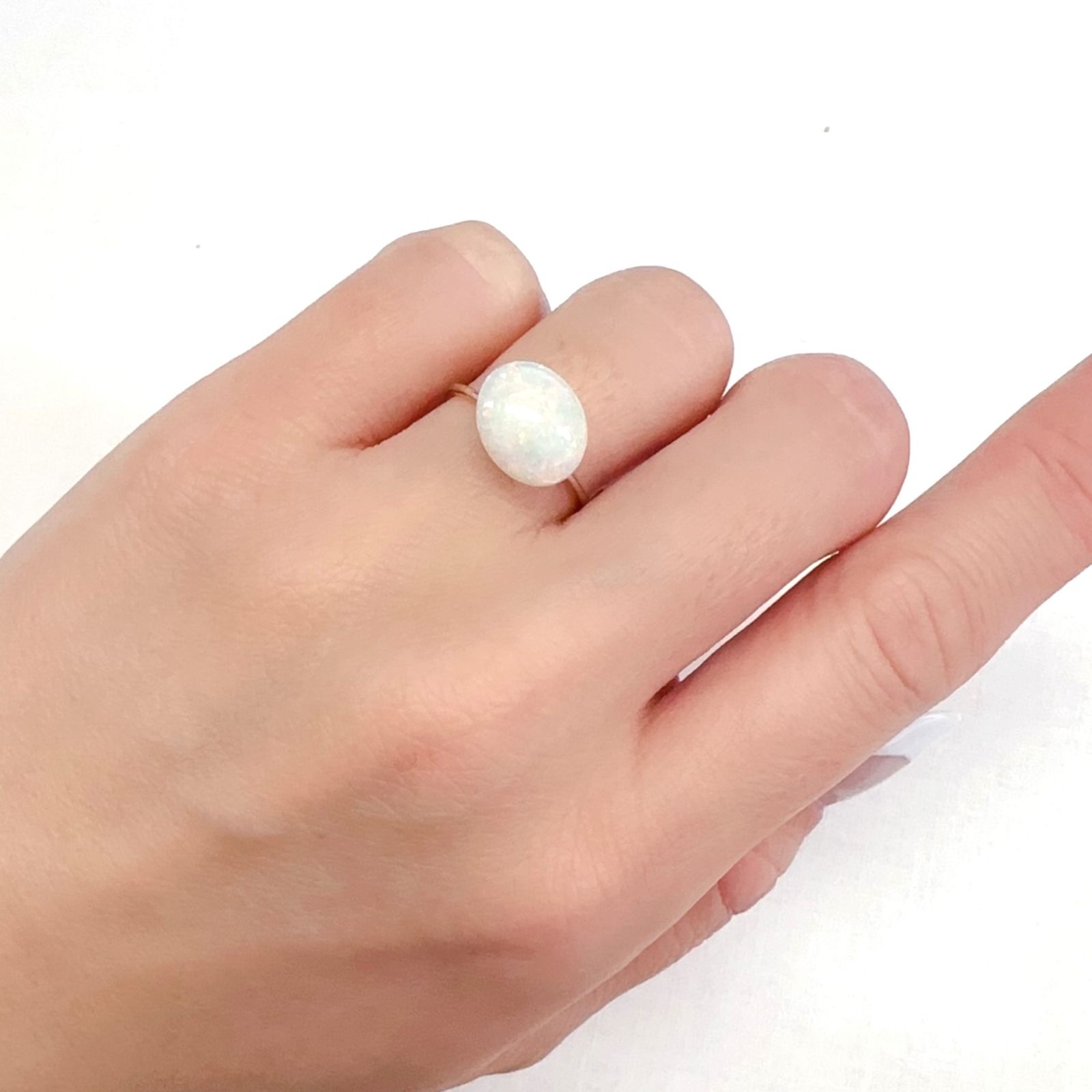 オパール オーストラリア産 2.39ct[231225216]11.3x9.3mm前後