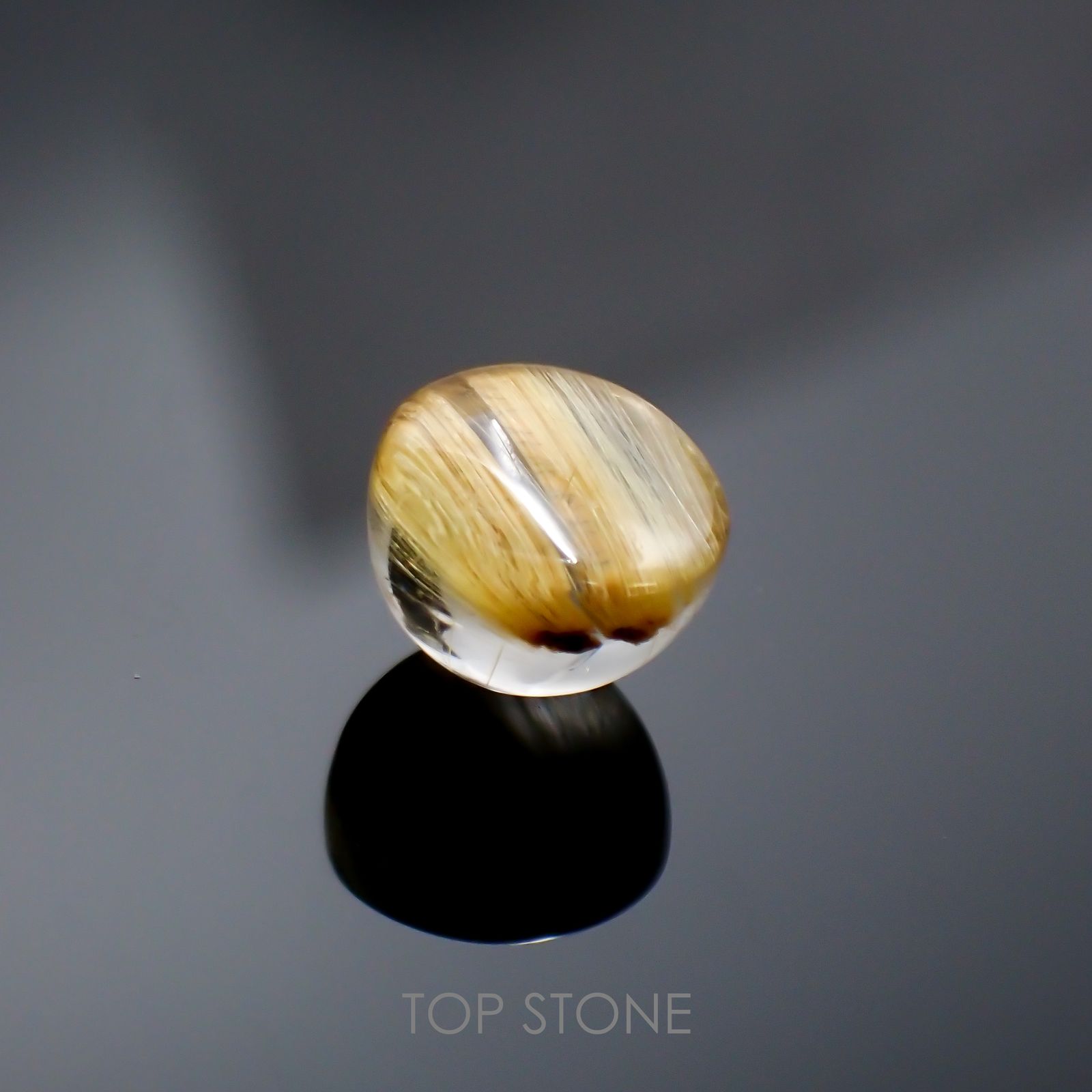 ルチルクォーツ(宝石名ルチルレイテッド・クォーツ) ブラジル産 2.94ct 識別済[211013312]8×8mm前後