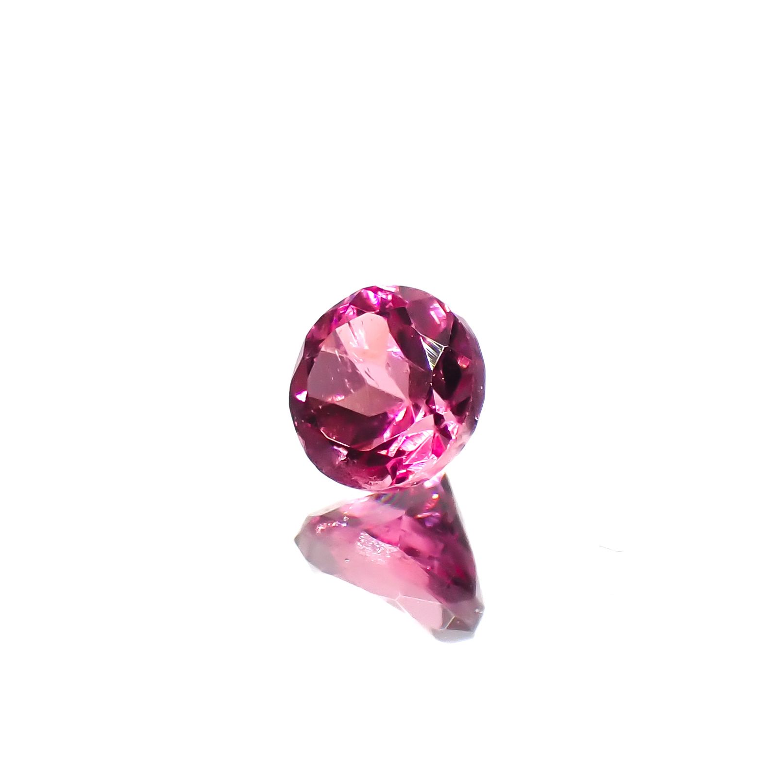 ルベライト ブラジル産 0.32ct[240628078]4.1x4.1mm前後
