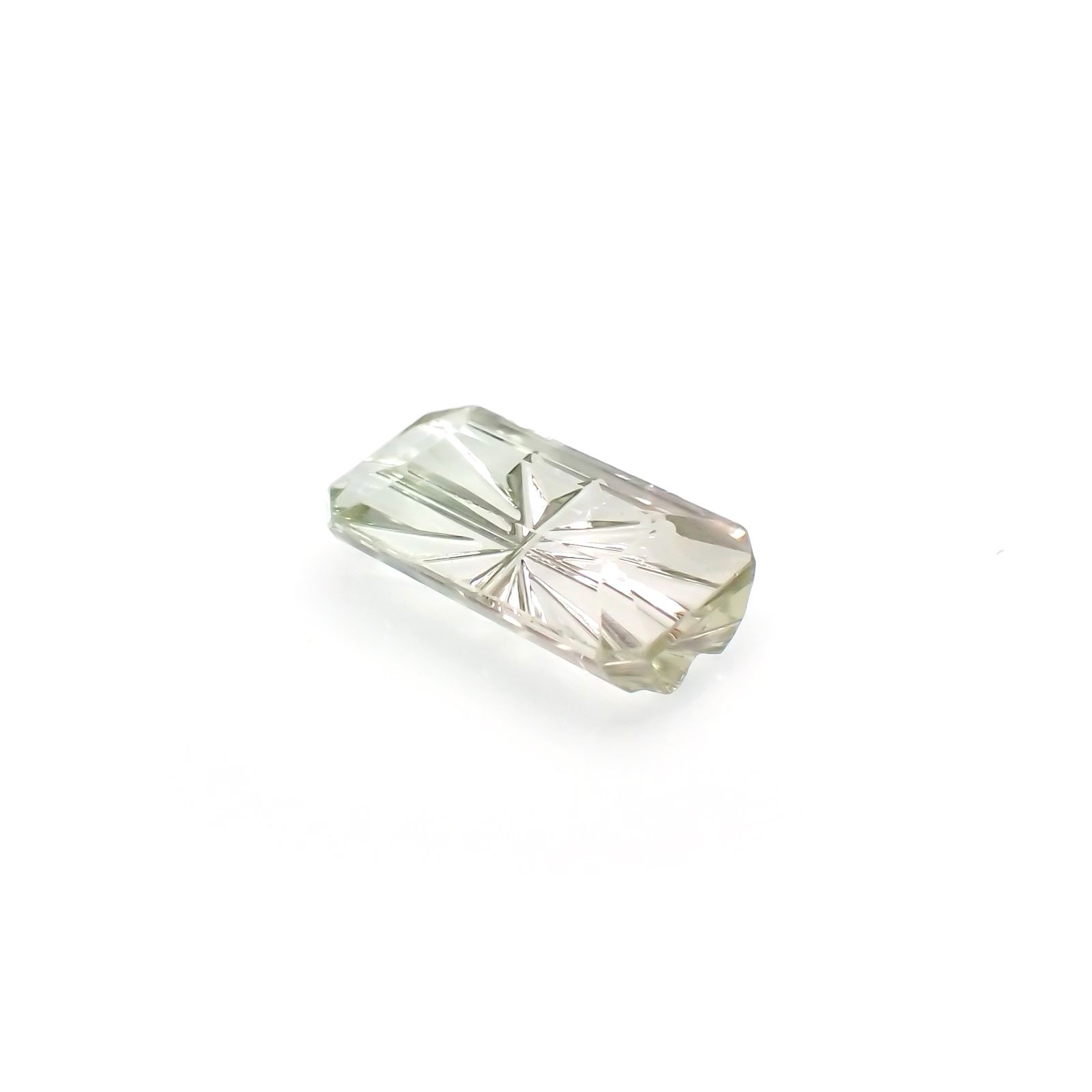 ◇甲州貴石切子Plus Three◇バイカラートルマリン カード付き(宝石名トルマリン)ルワンダ産 2.19ct 識別済[220114591]11.2x6.2mm前後