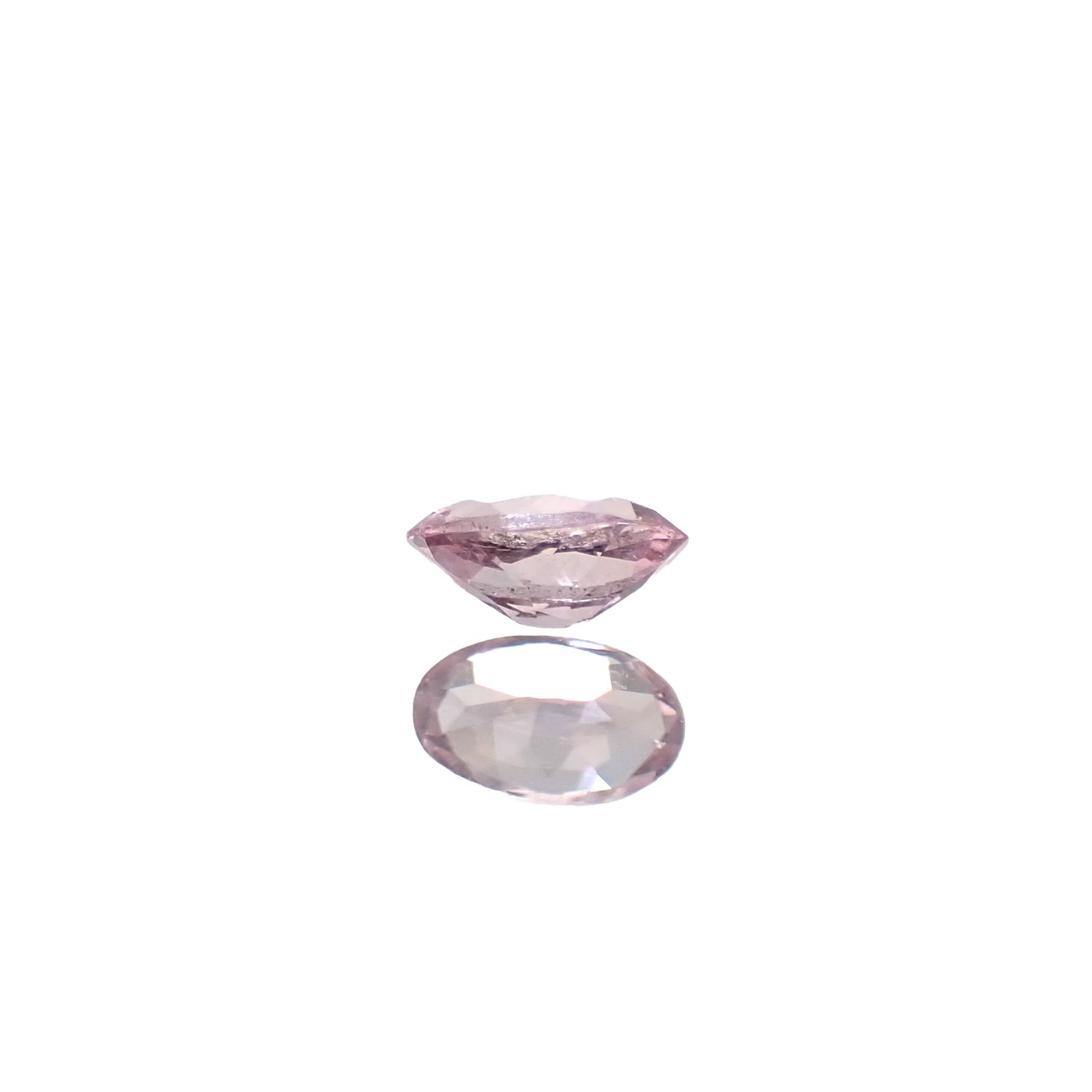 ドラゴンガーネット タンザニア産 0.29ct [250330039]5.1x3.1mm前後