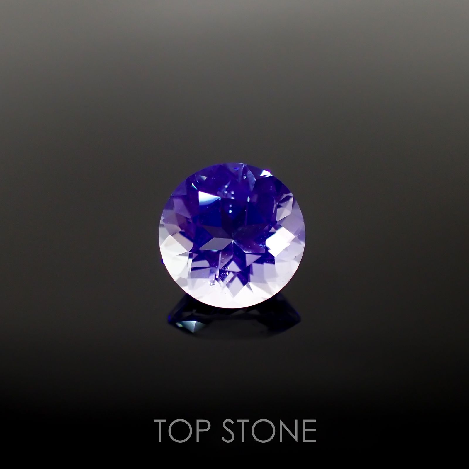 オーソクレース(宝石名ホワイト・オーソクレース)マダガスカル産 2.199ct ソ付(彩珠)[221018692]8.8x8.8mm前後