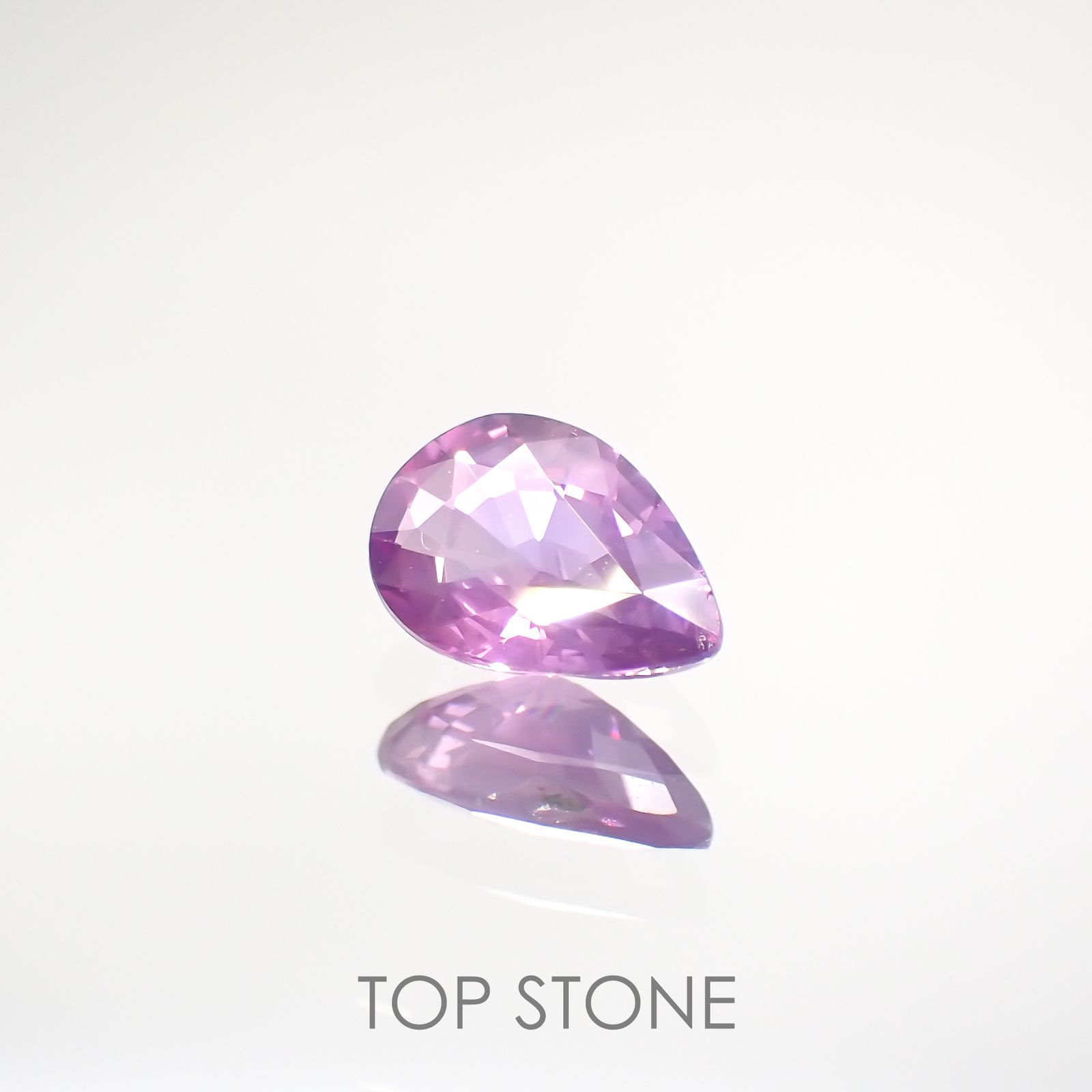 バイカラーサファイア(宝石名バイカラー・サファイア) マダガスカル/タンザニア産 0.69ct 識別済[210812487]6.8×4.7mm前後