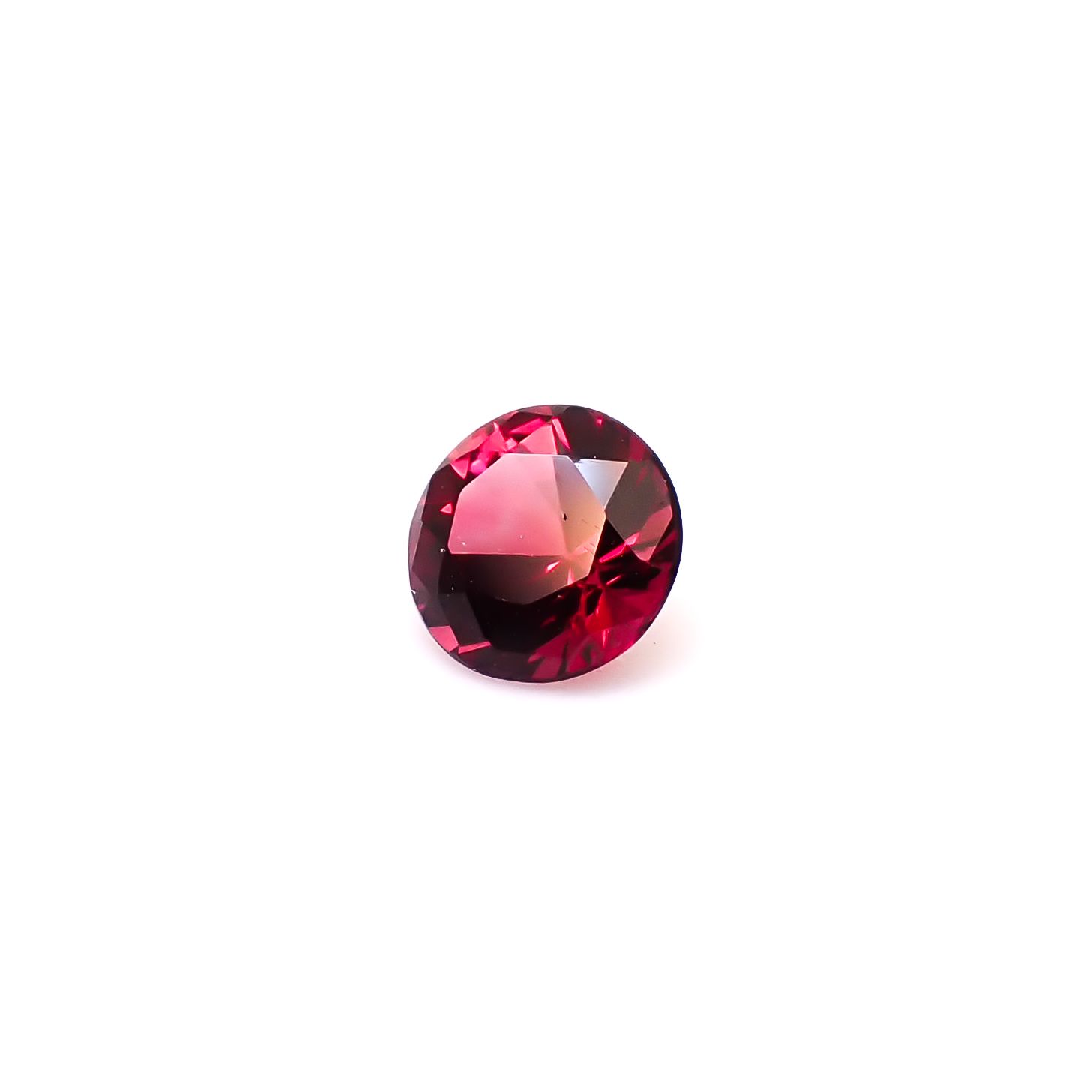 レッドスピネル タンザニア産 0.32ct / 4.1x4.2mm前後 [260732563]