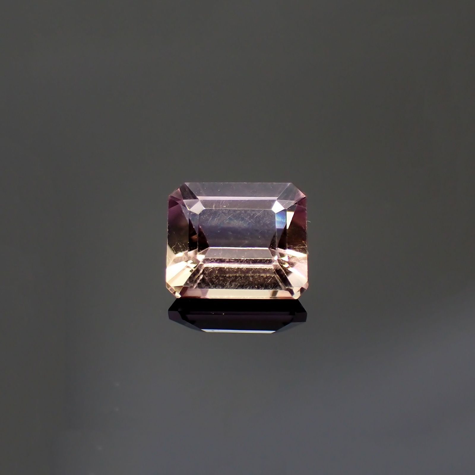 アメトリン ボリビア産 1.47ct [220114622]7.5x6.3mm前後