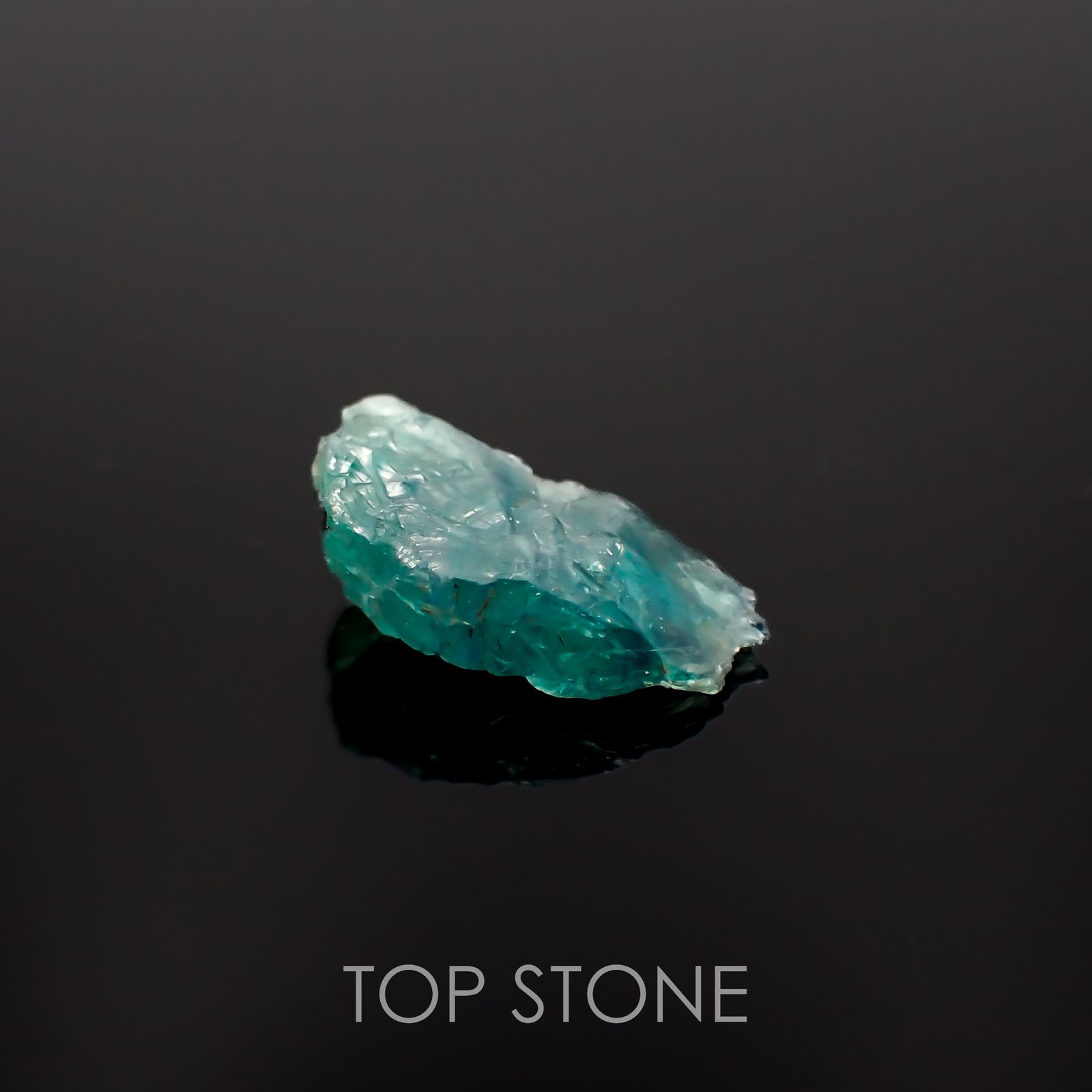 ブルーコーネルピン 原石 タンザニア産 2.24ct[221219262]12.7x6mm前後
