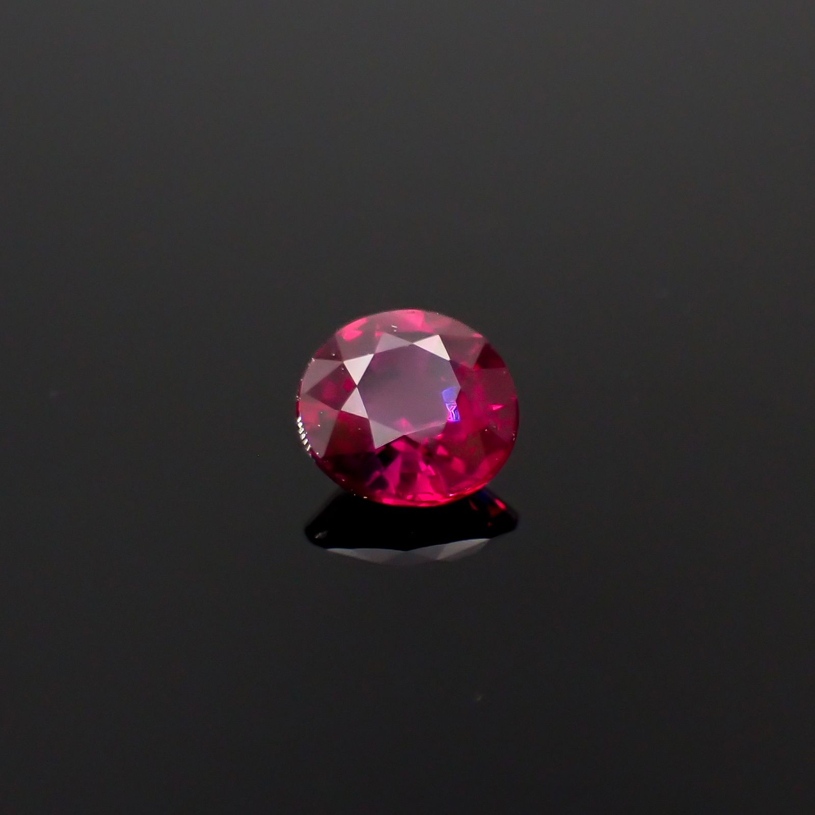ルビー 非加熱 ビルマ産 0.48ct[240628054]4.8x4.8mm前後