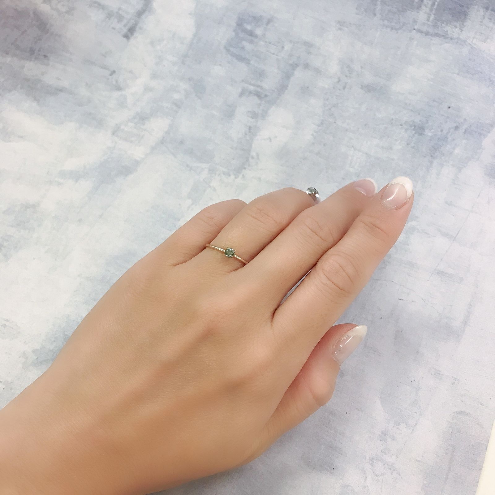 バナジウムコーネルピン(宝石名コーネルピン)タンザニア・タンガ州産 0.19ct 識別済[220716907]3.4x3.4mm前後
