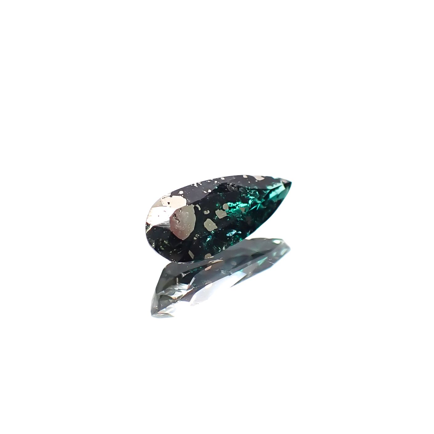 パイライトインエメラルド コロンビア産 0.46ct [241229564]8.4x3.4mm前後