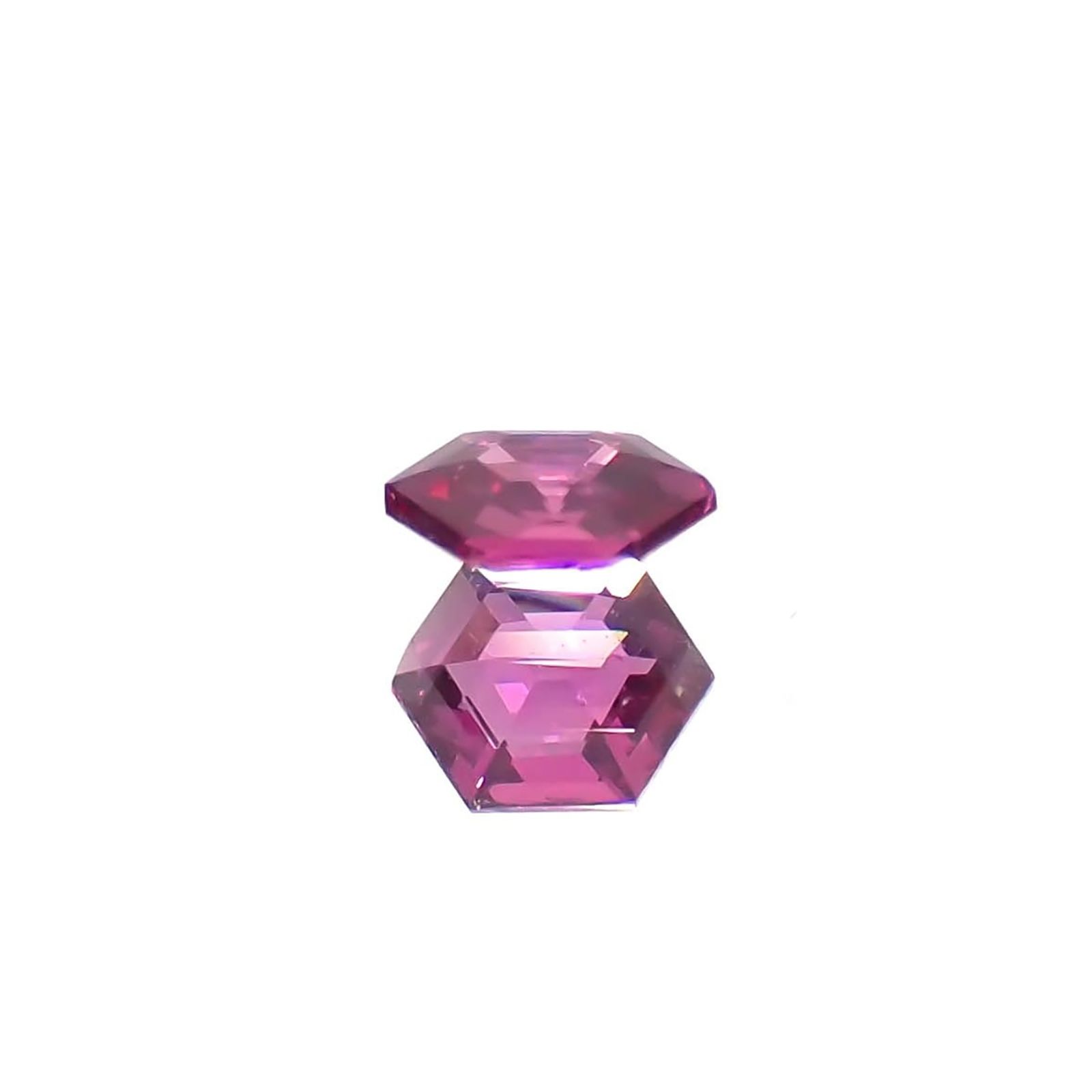 ◇ヘキサゴンカット◇ルビー 非加熱 モザンビーク産 0.12ct / 3x3mm前後 [240427103]
