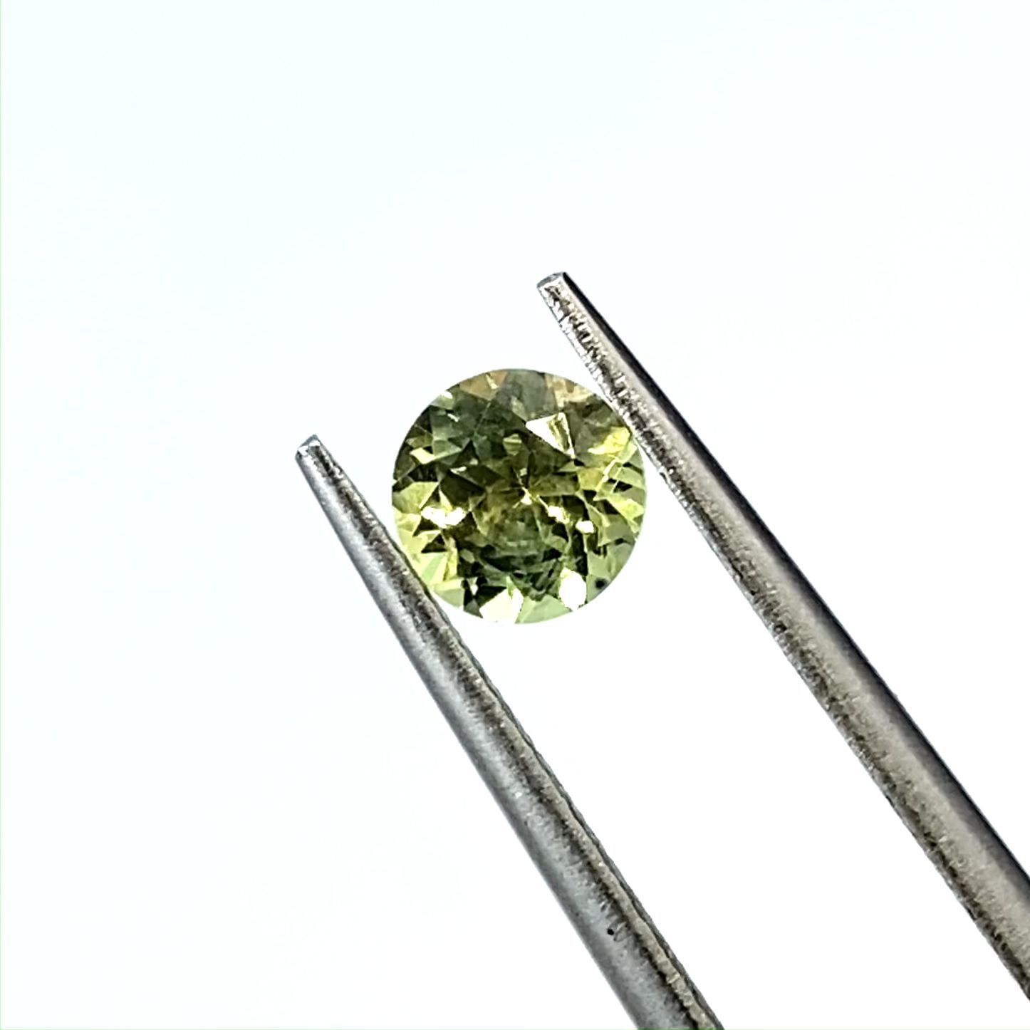 モンタナサファイア(宝石名サファイア)アメリカ・モンタナ州産 識別済