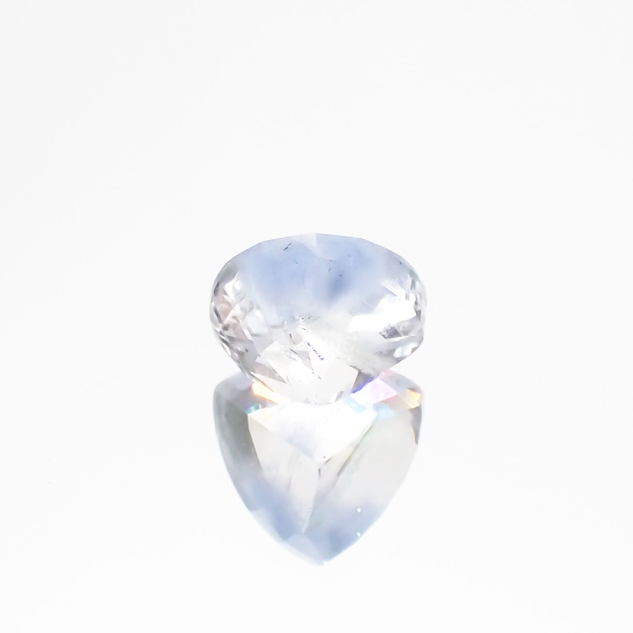 デュモルチェライトインクォーツ ブラジル産 1.87ct[231023584]8.2x8.1mm前後