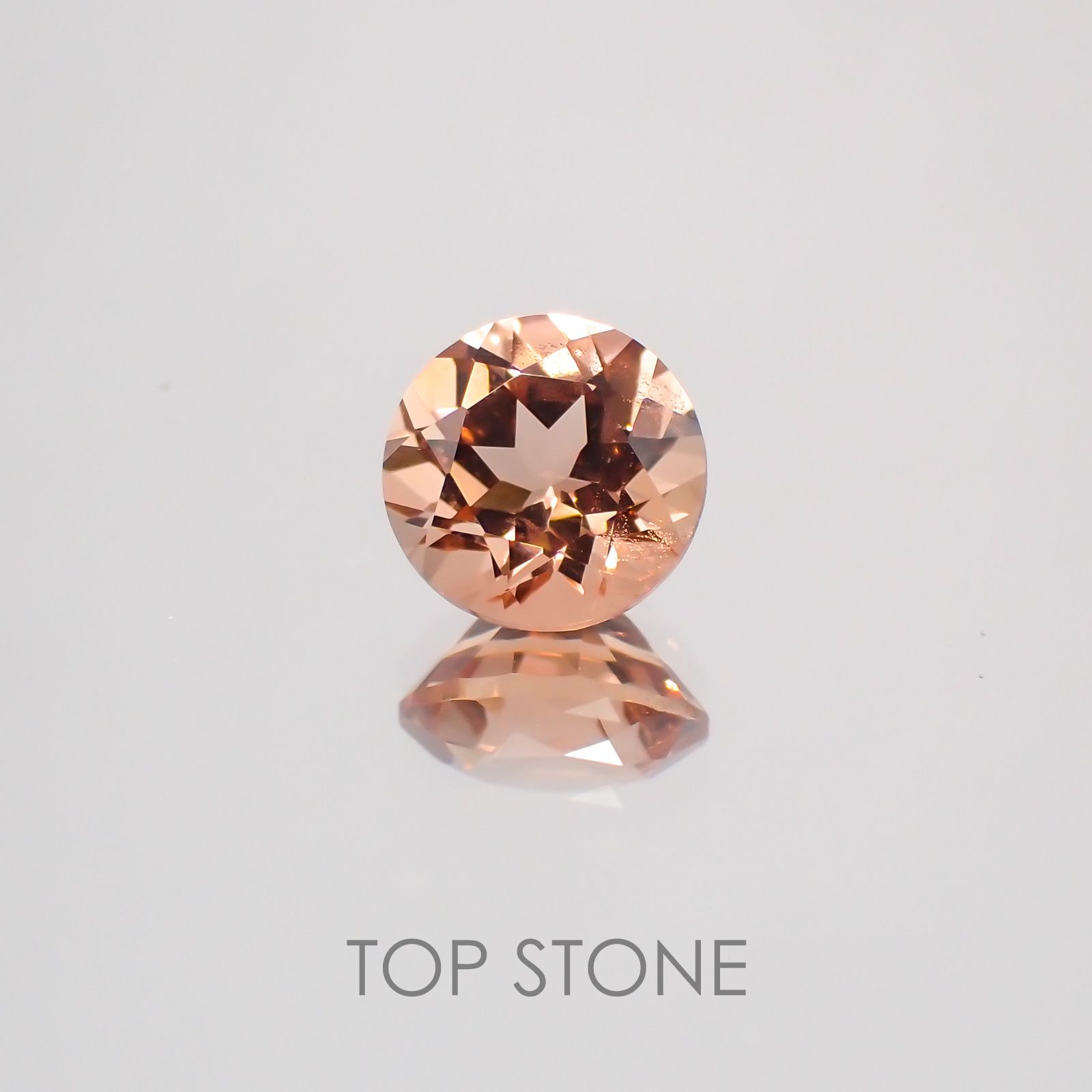 オレゴンサンストーン アメリカ産 ルース 0.78ct[210410389]6.1×6mm前後