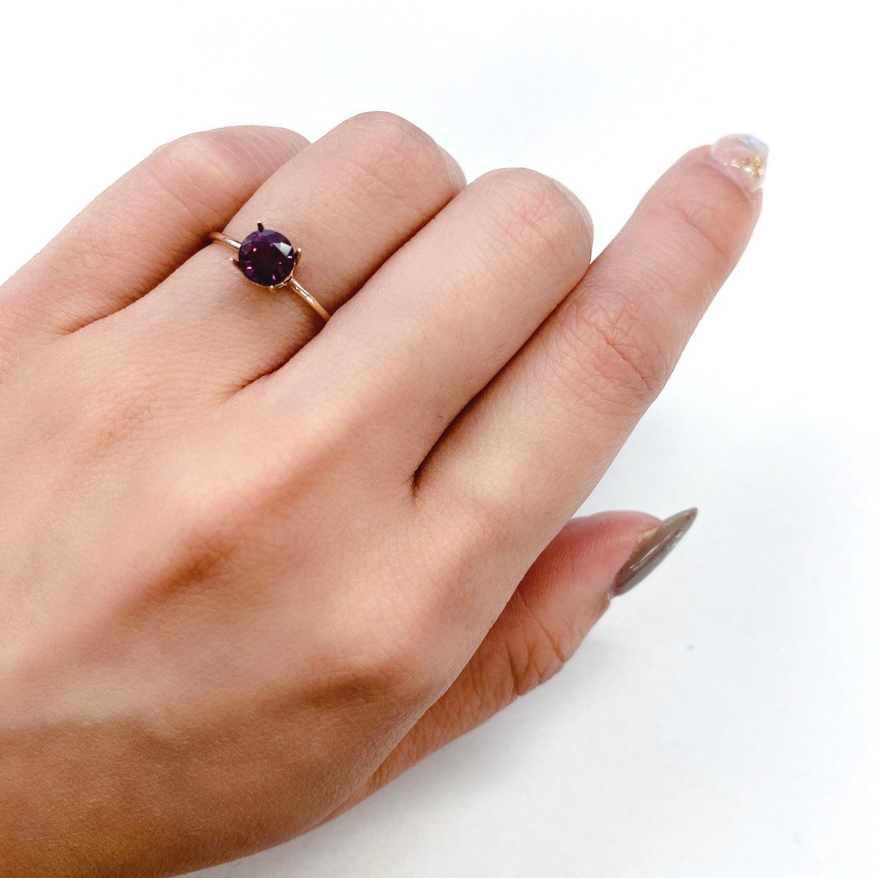 ロードライトガーネット ブラジル産 ルース 1.3ct[21059676]5.9×5.9mm前後