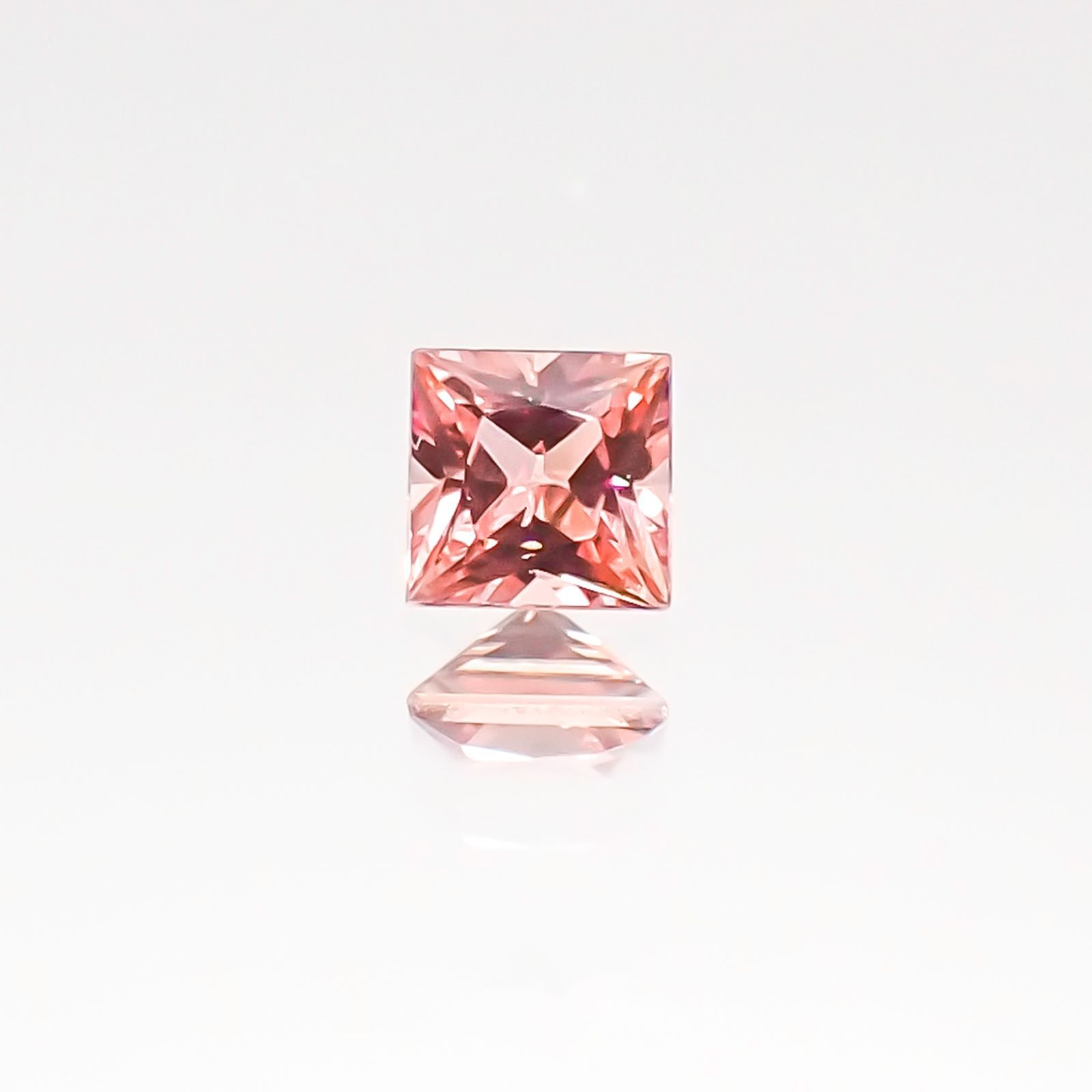 ◇プリンセスカット◇パパラチャサファイア ソーティング付き スリランカ産 ルース 0.094ct[20116961]2.47×2.4mm前後
