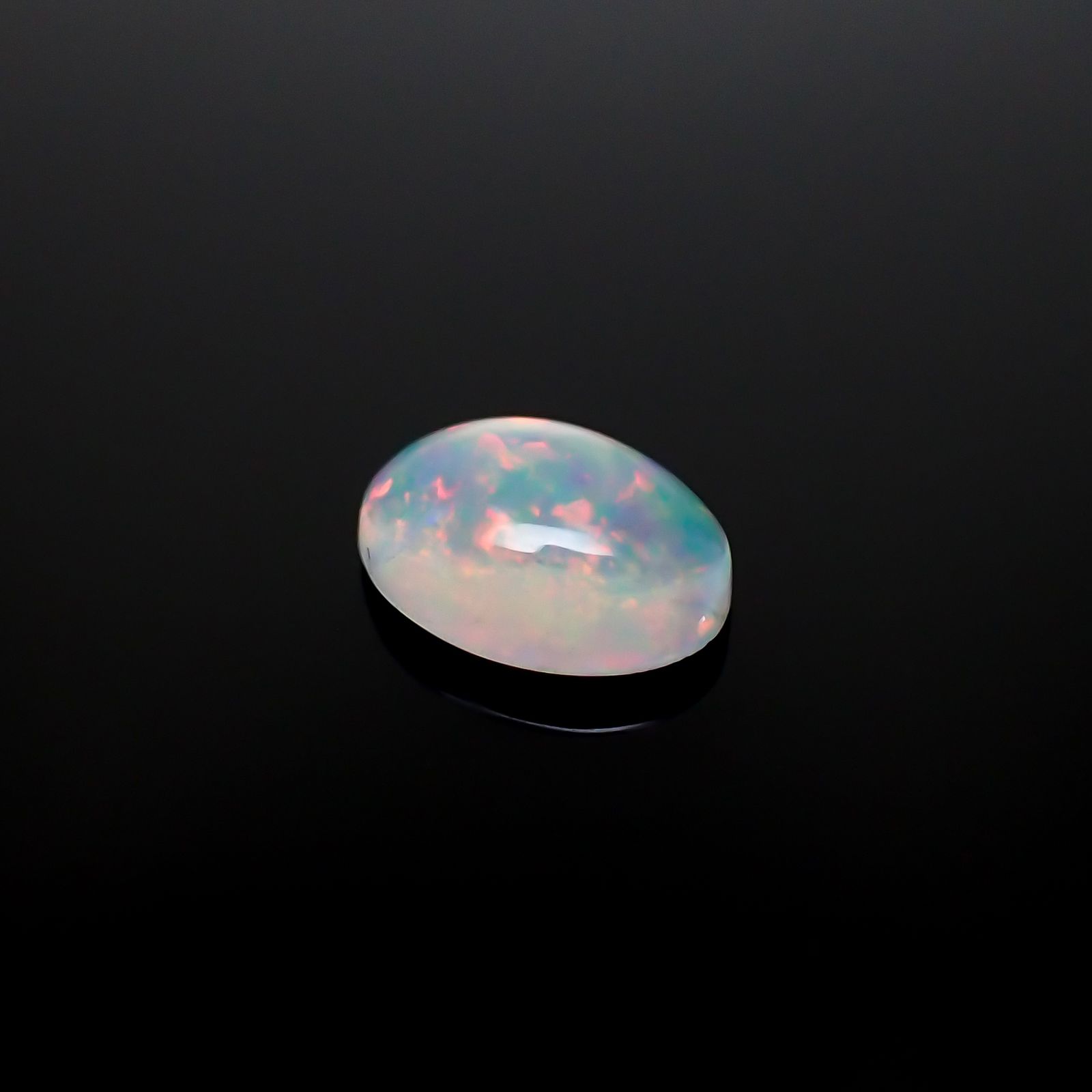 エチオピアオパール エチオピア産 0.56ct[230321045]7.7x6mm前後