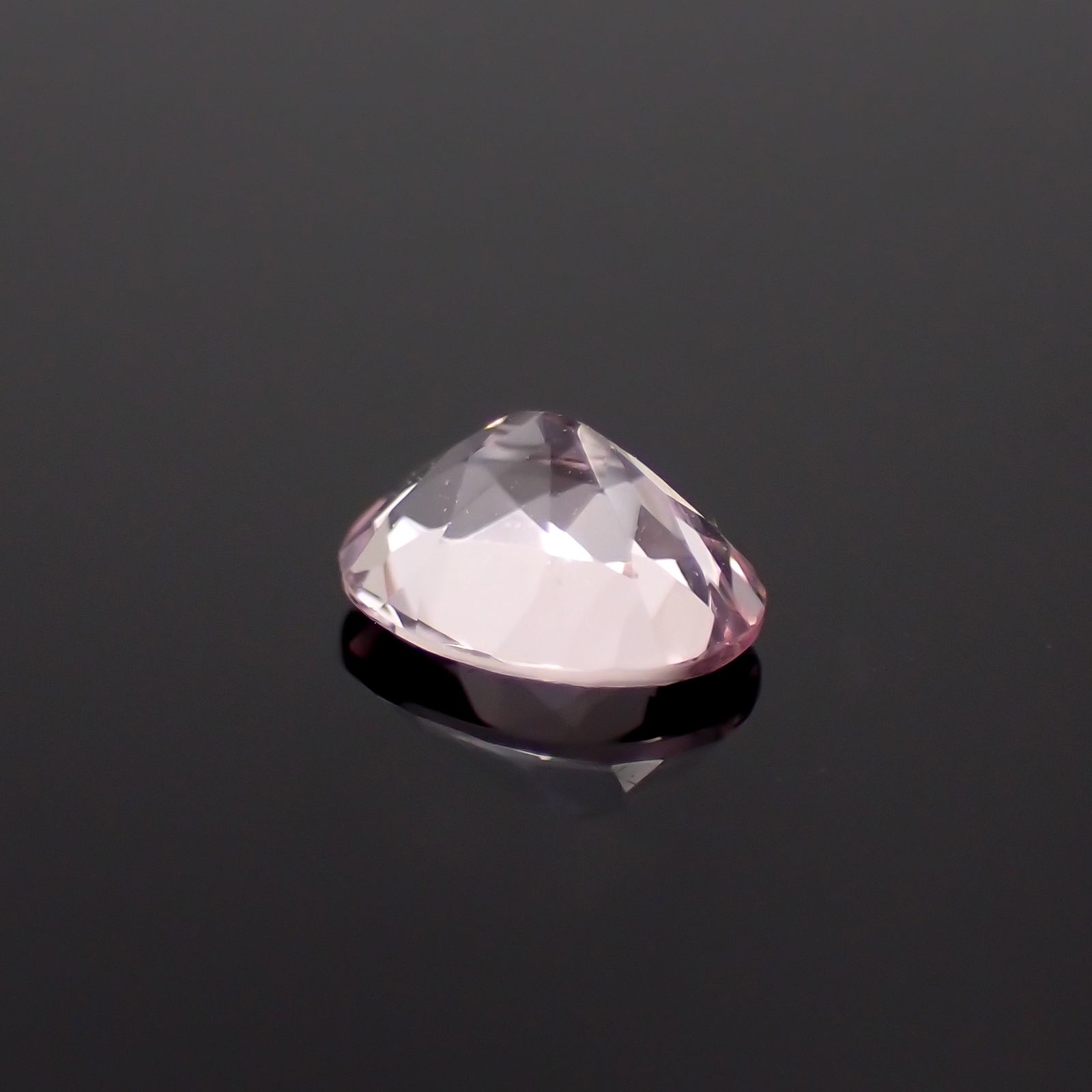 モルガナイト モザンビーク産 0.28ct[230923353]5.1x3.9mm前後