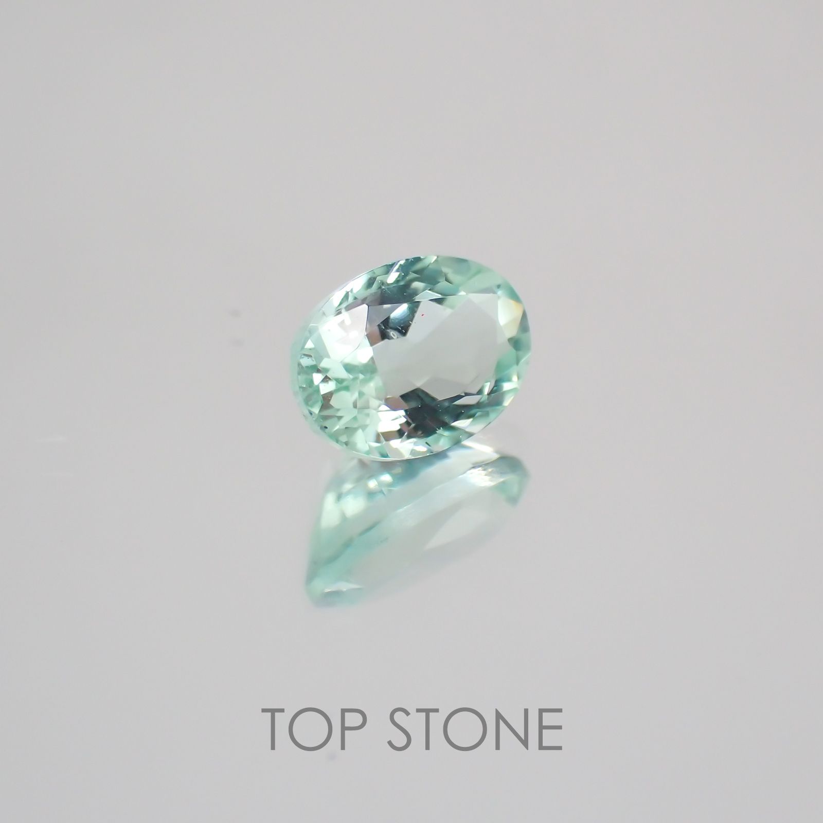ミントベリル(宝石名グリーン・ベリル) ブラジル産 0.60ct 識別済[21079831]6.5×4.5mm前後