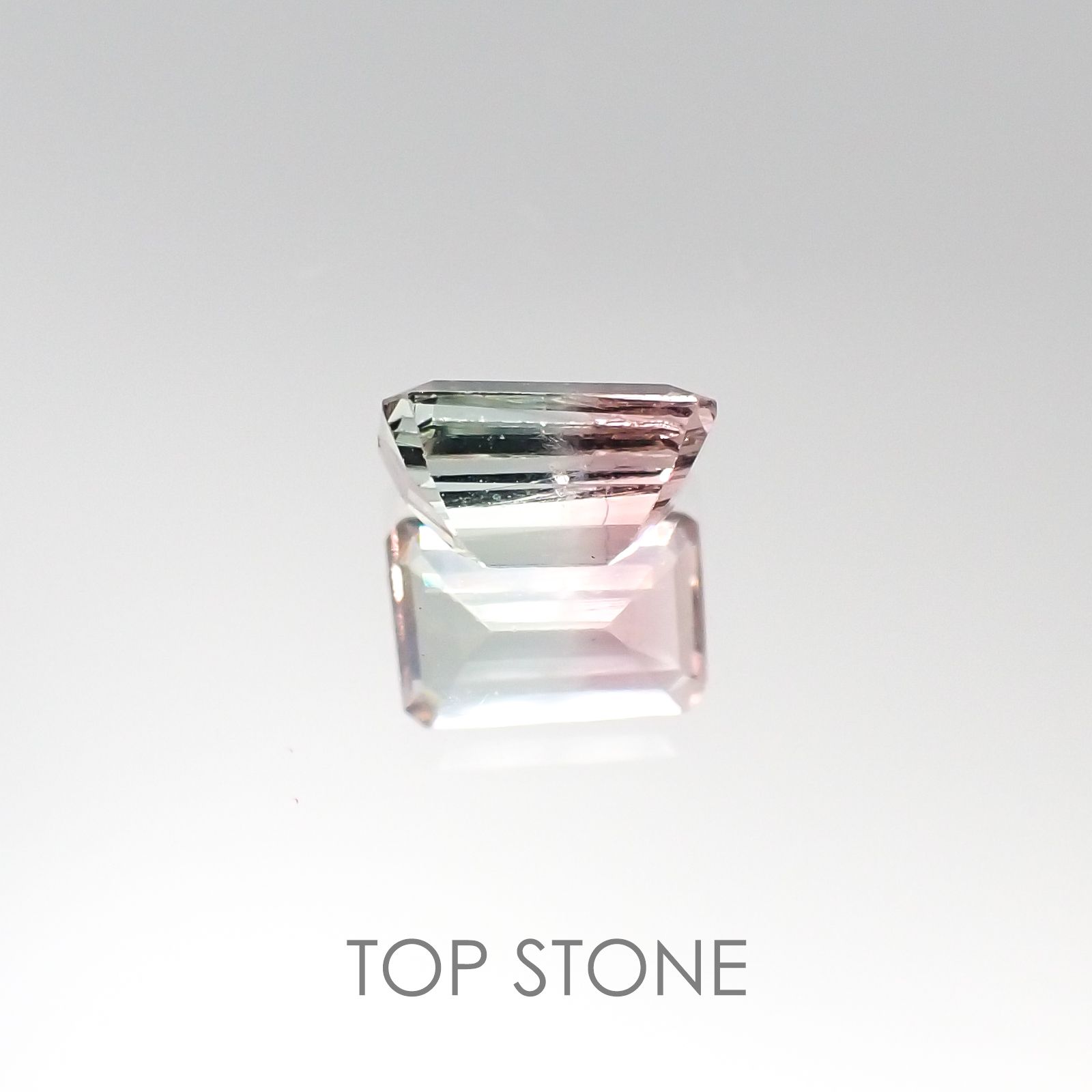 バイカラートルマリン ブラジル産 ルース 0.62ct[20095659]6×4mm前後