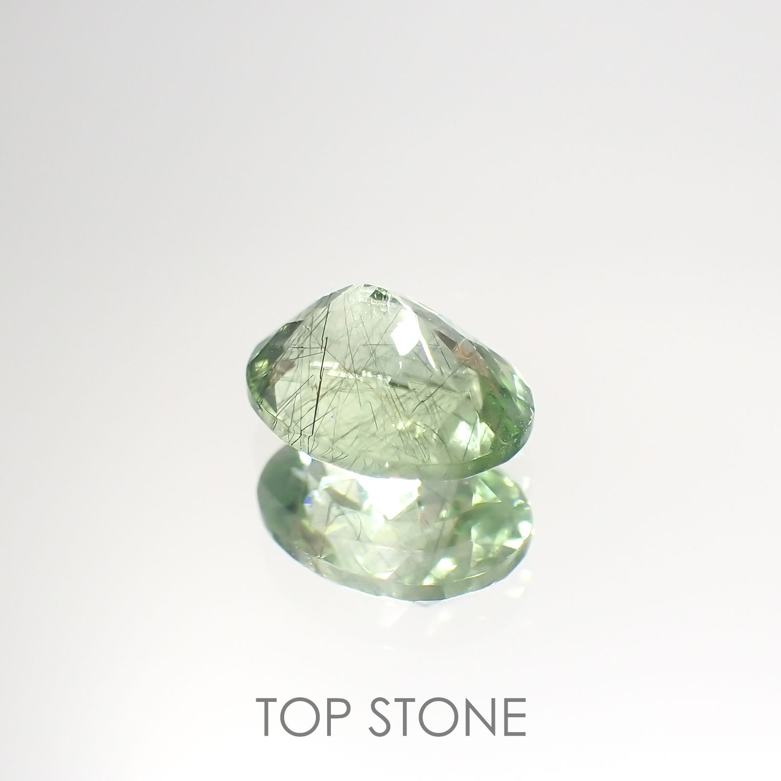 ルドウィジャイトインペリドット(宝石名ルドウィジャイトインペリドット) パキスタン産 1.46ct 識別済[211013500]8×6.1mm前後