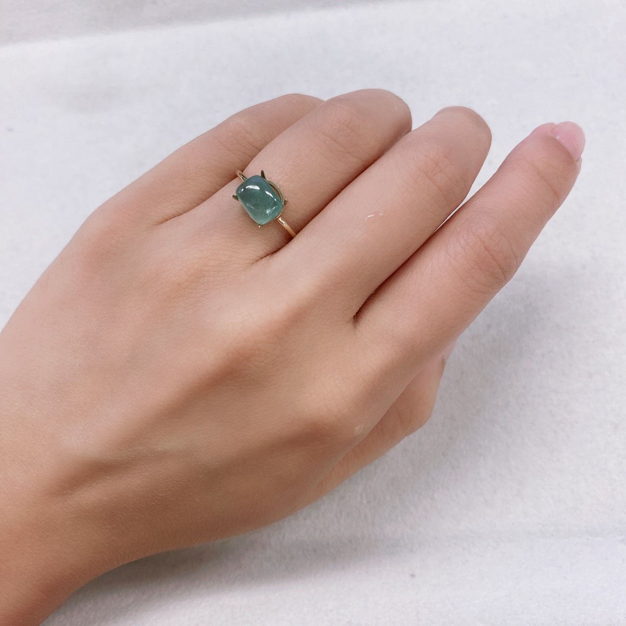 グランディディエライト マダガスカル産 ルース 2.22ct[210812372]8×6mm前後