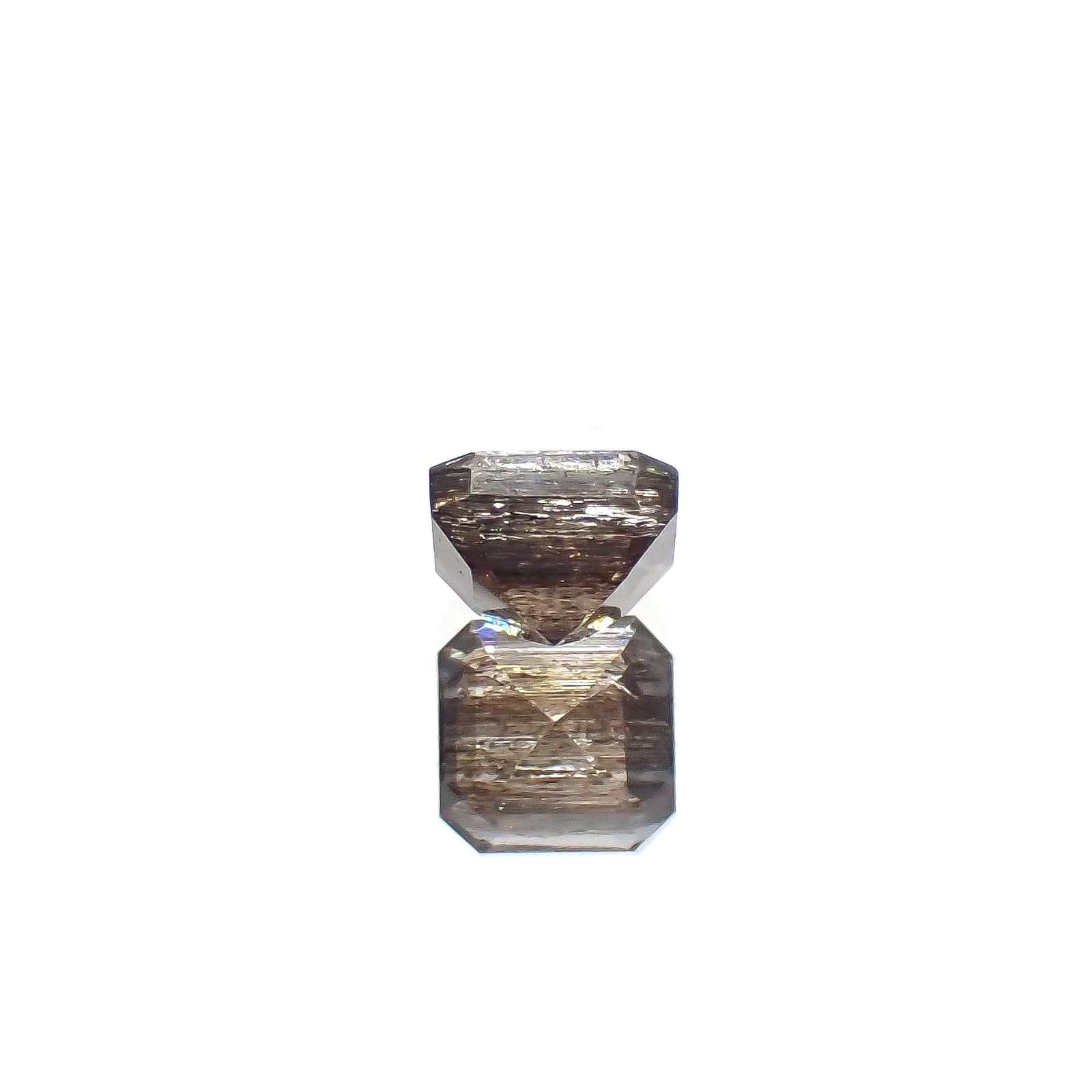 レインボースキャポライト ブラジル産 0.65ct[240326870]5x4.9mm前後