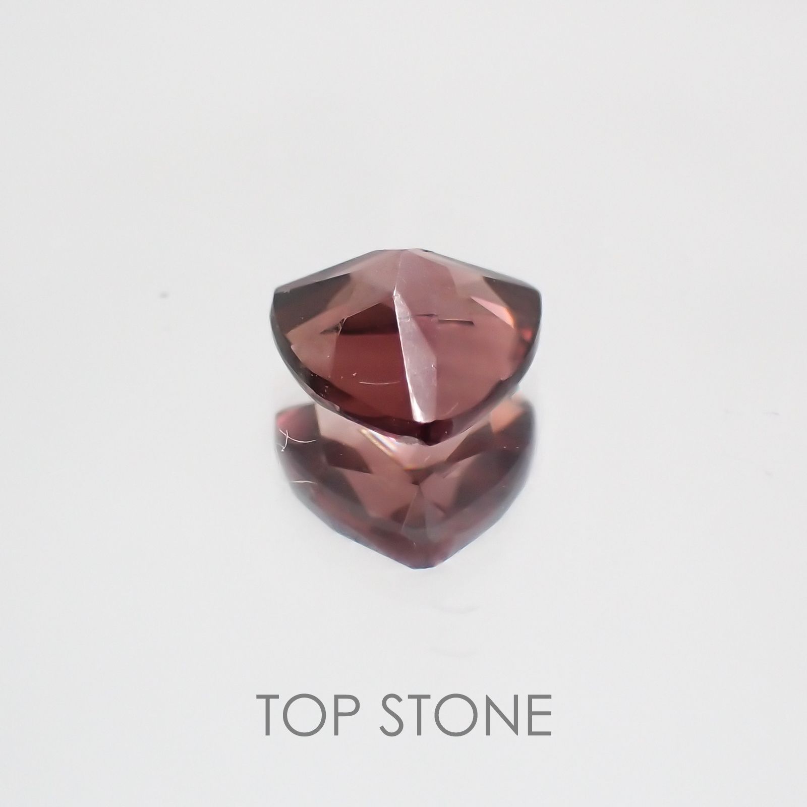 ピンクジルコン(宝石名ジルコン) スリランカ/カンボジア産/ 1.09ct 識別済[21029790]5.9×5.9mm前後
