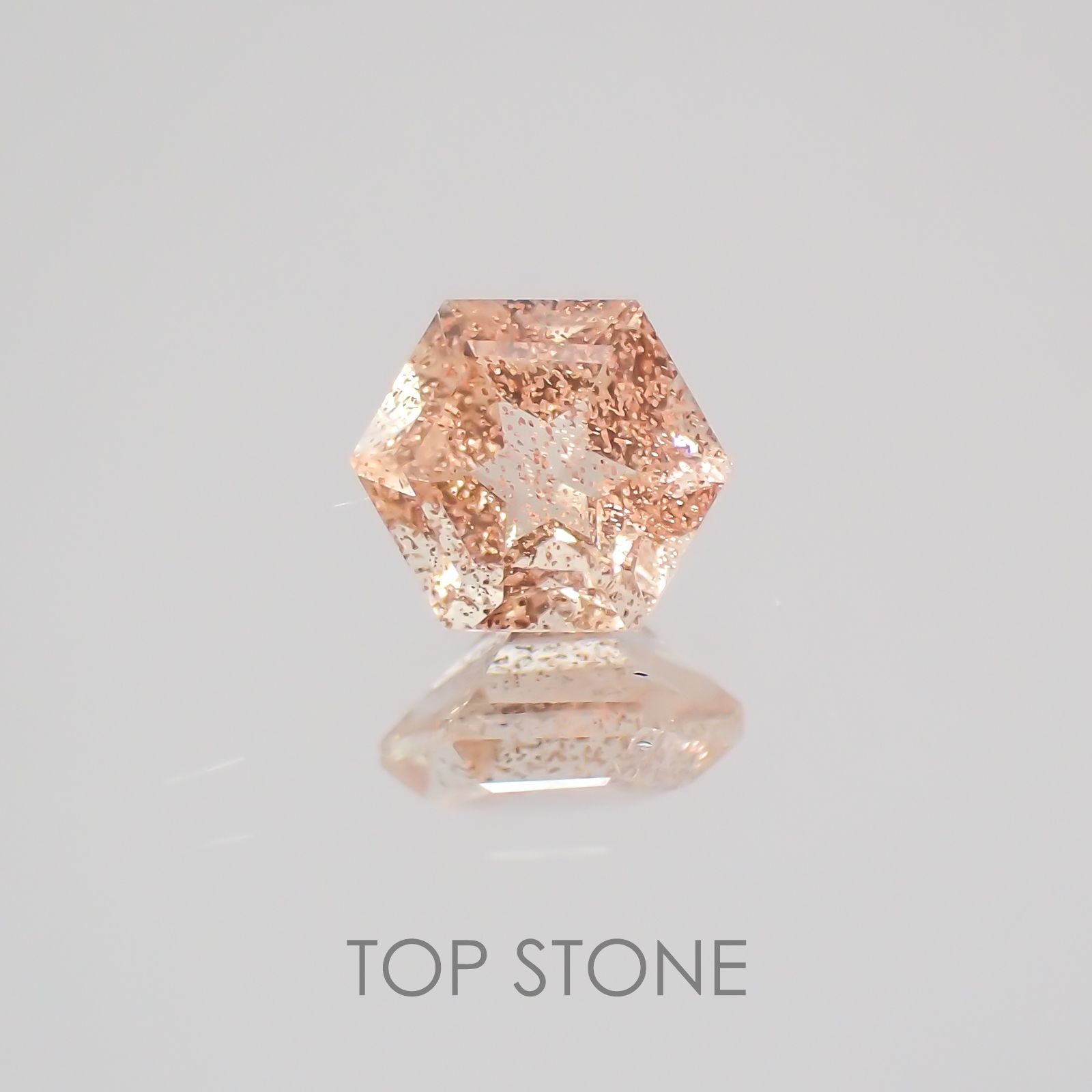 ◇ヘキサゴンカット◇オレゴンサンストーンSA アメリカ産 ルース 0.28ct[21019537]4.1×4.1mm前後
