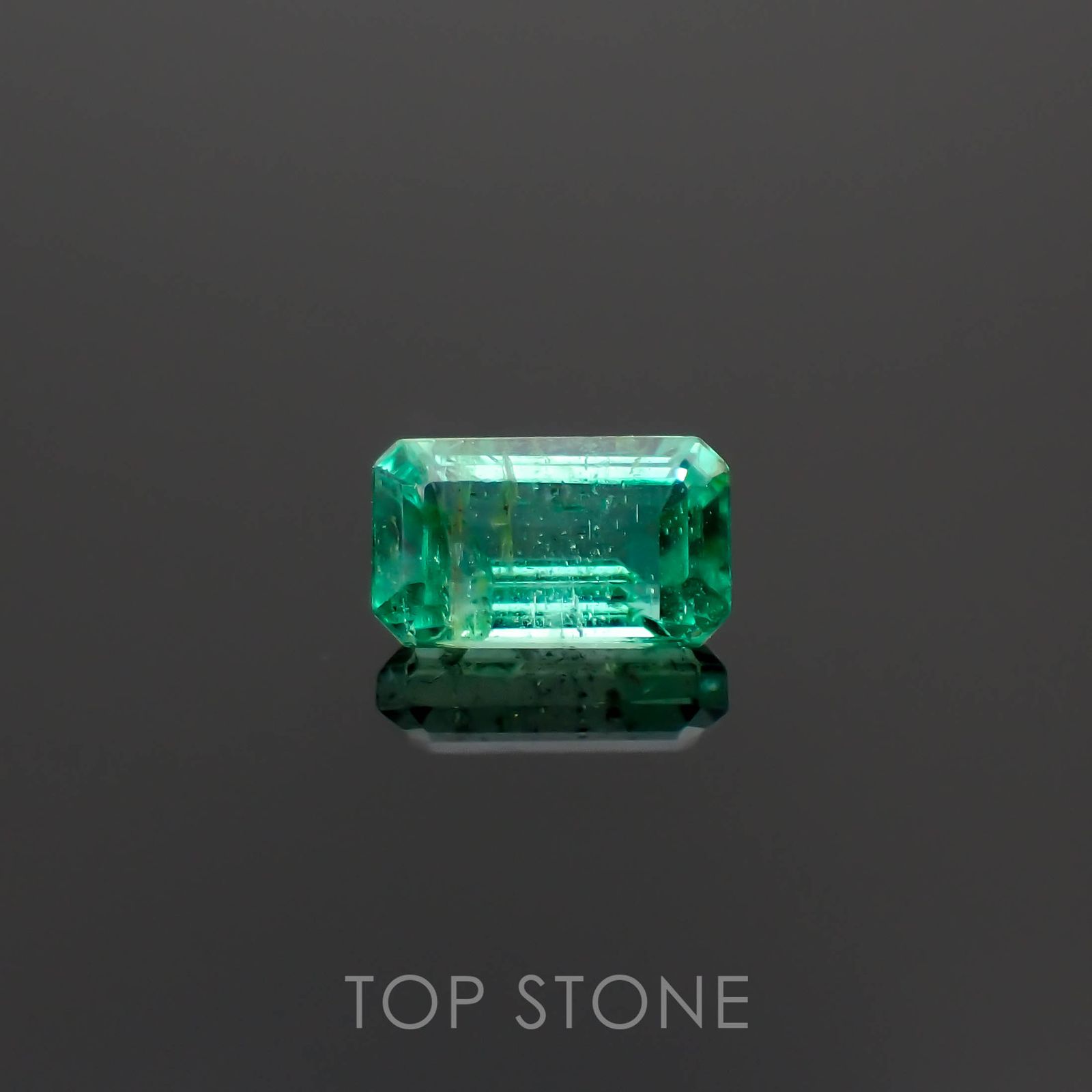 エメラルド ザンビア産 0.29ct[230120262]5x2.9mm前後 | TOP STONE