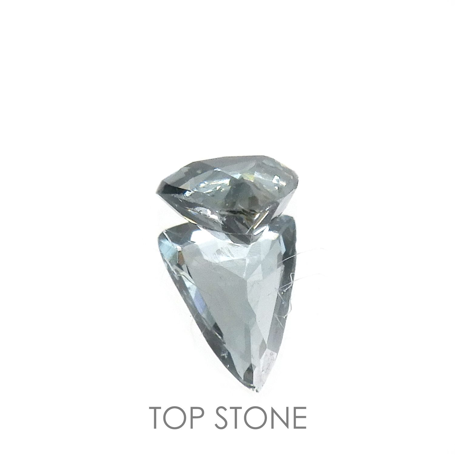 サファリン(宝石名サファリン) スリランカ産 0.19ct 識別済[210712158]4.5×3.4mm前後