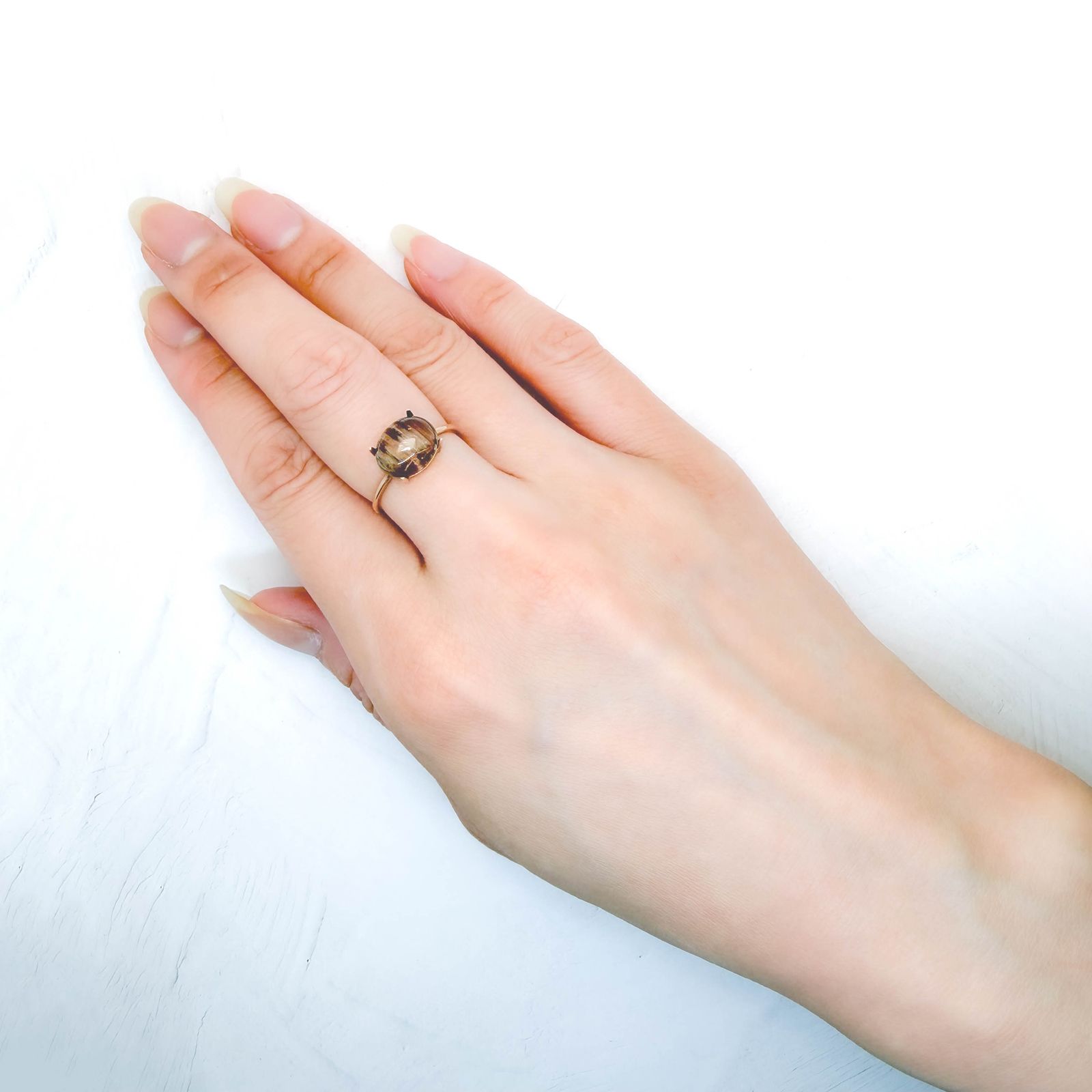 バイカラーアンデシン チベット産 2.96ct / 10.1x8.2mm前後 [260732573]