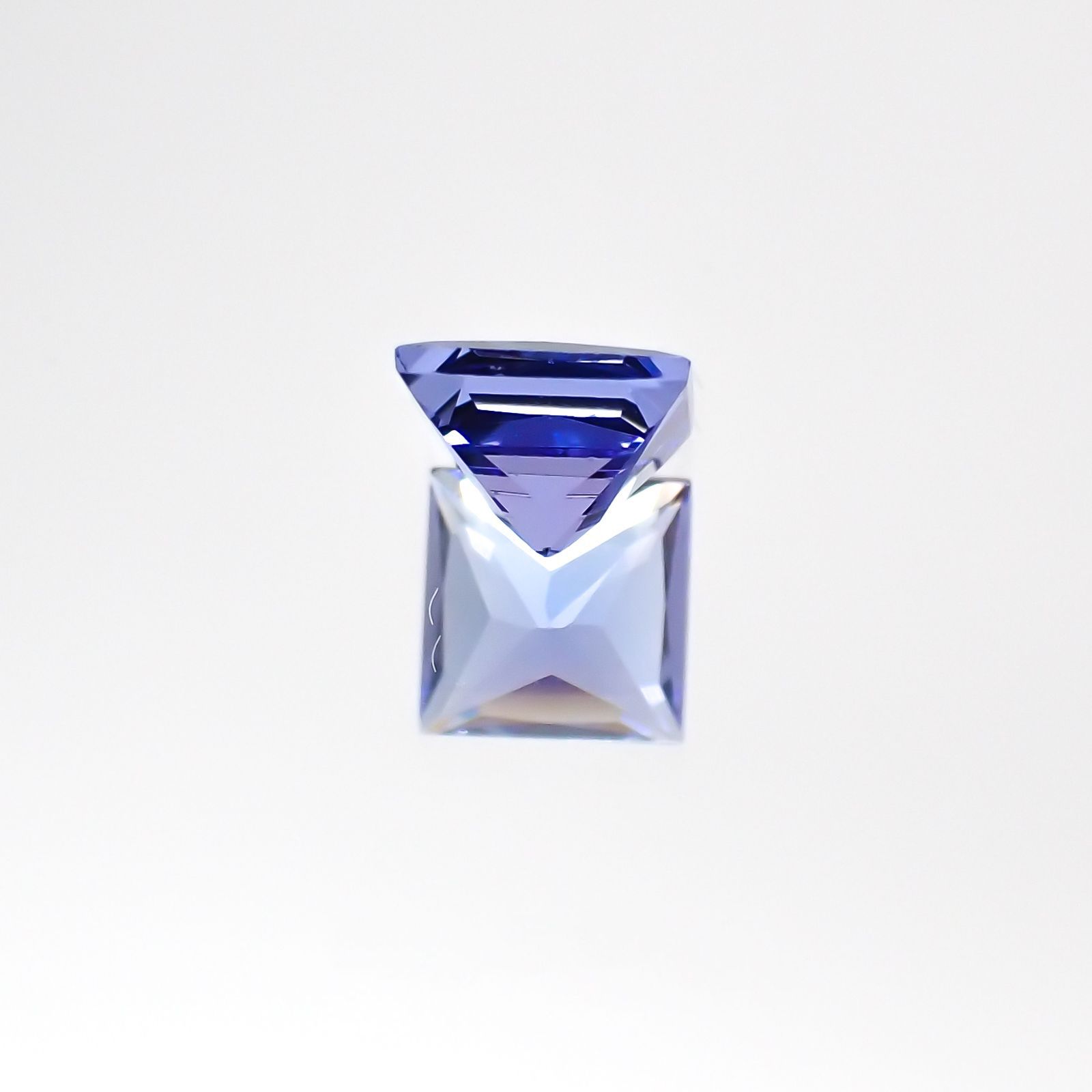 ◇プリンセスカット◇タンザナイト(宝石名タンザナイト) タンザニア産 0.72ct 識別済[21028267]5.1×5.1mm前後