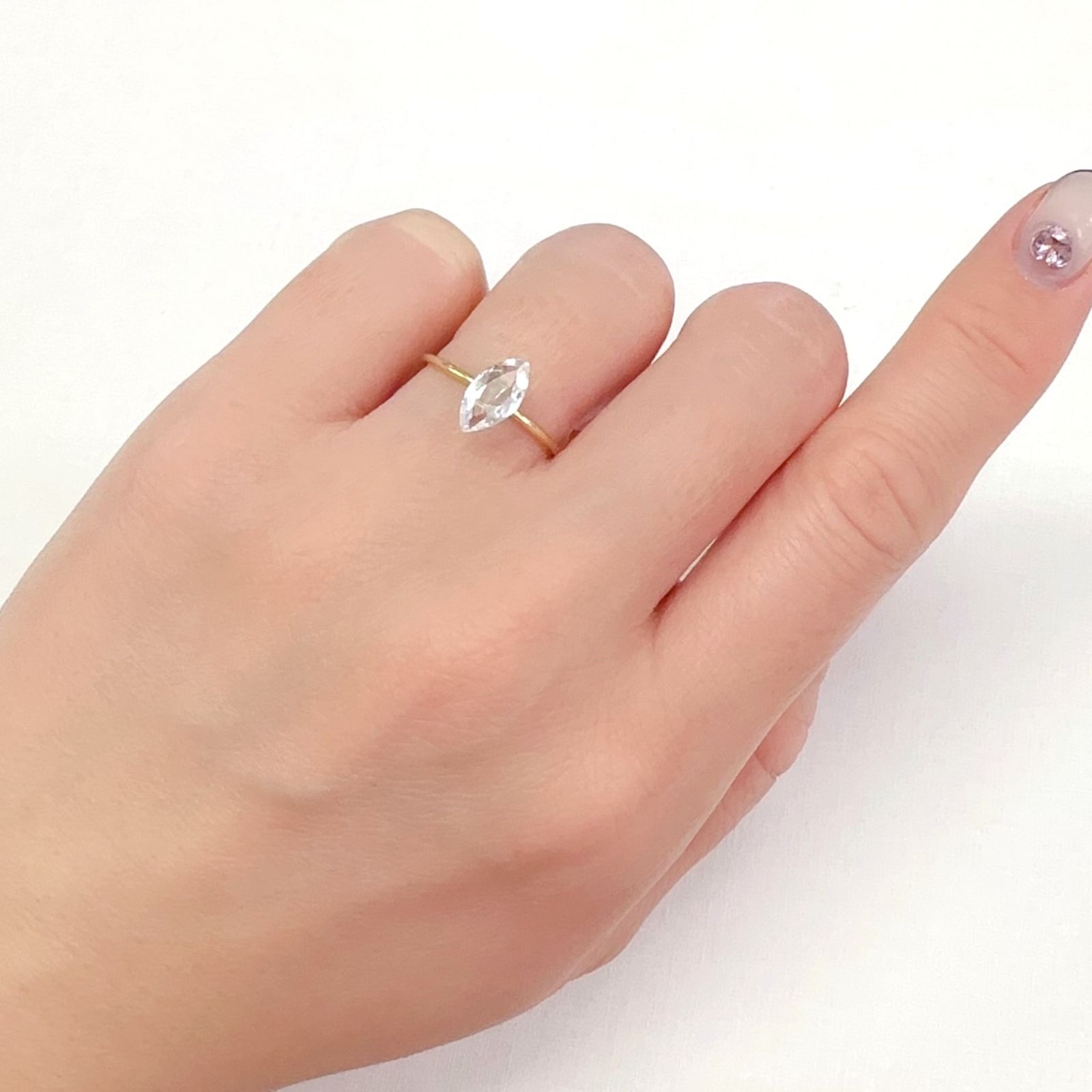 フェナカイト ブラジル産 0.82ct[240226272]9.4x5mm前後